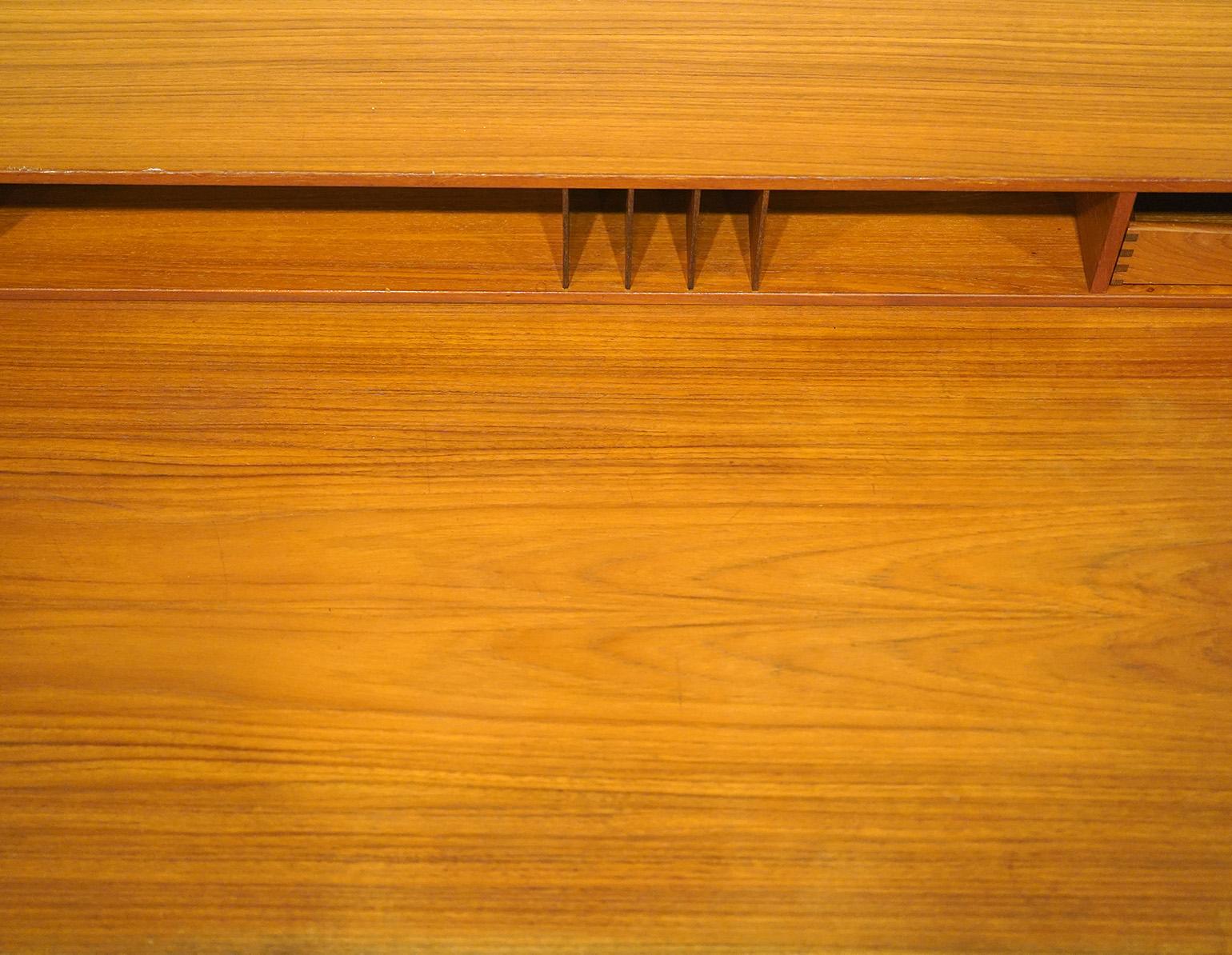 Wood Mid Century Modern Peter Lovig Nielsen Dansk Danish Flip Top Desk