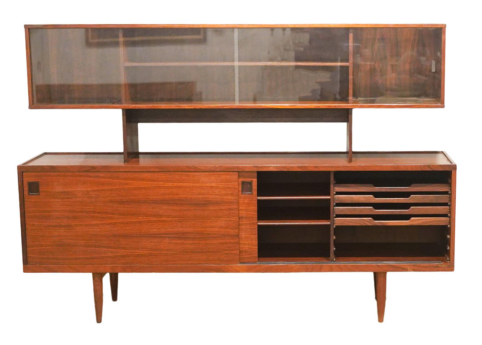Mid Century Modern Peter Lovig Nielson Danish Sideboard Credenza In Good Condition For Sale In Ft. Lauderdale, FL