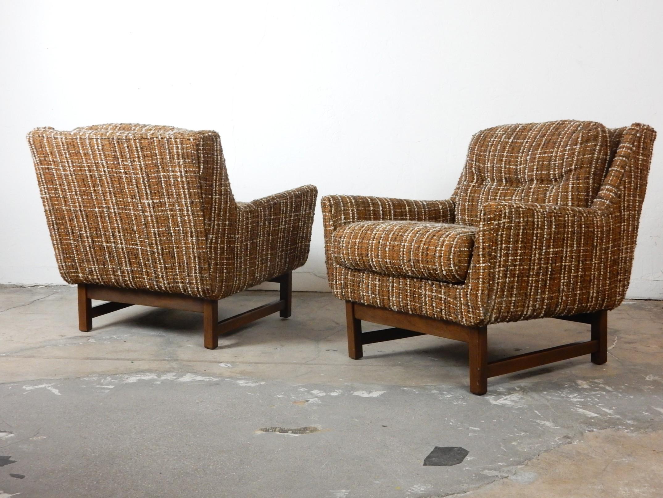 Mid-Century Modern Petite Lounge Chairs in the Style of Jens Risom 2