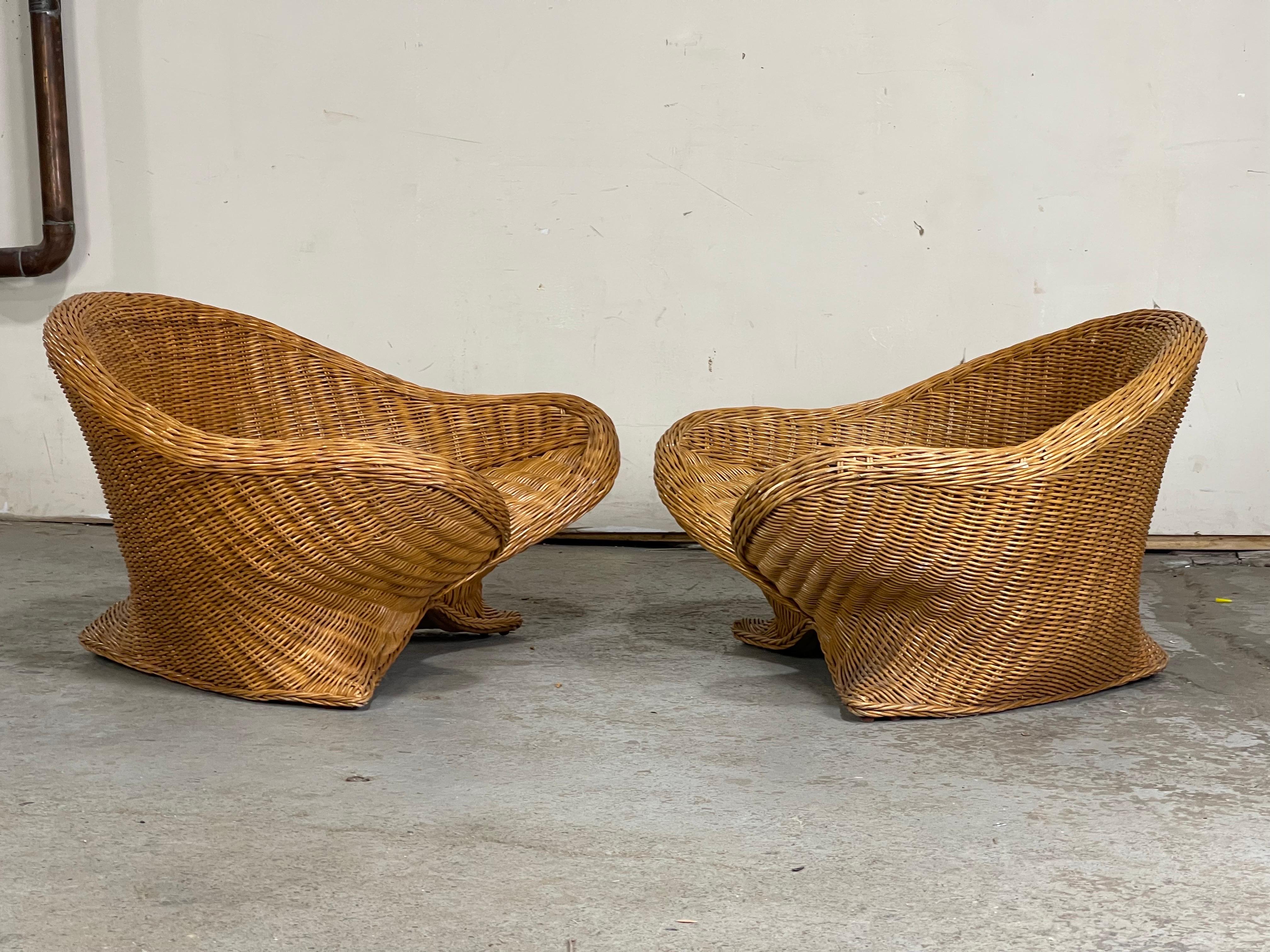 Mid Century Modern Petite Rattan Lotus Chairs by Vivai del Sud, Italy 4