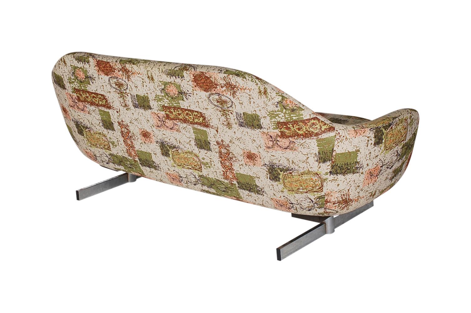 Suédois Petit canapé ou fauteuil d'appoint Mid-Century Modern attribué à Overman en vente