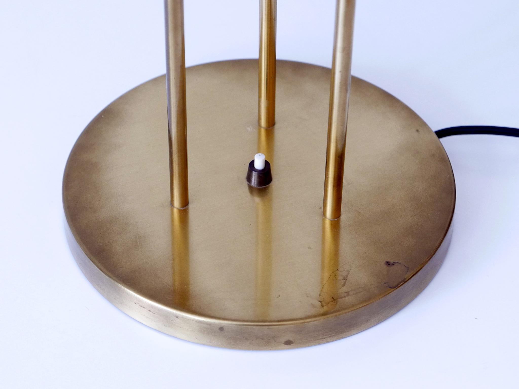Lampe de bureau PH 5 mi-siècle moderne par Poul Henningsen pour Louis Poulsen, années 1960 en vente 10