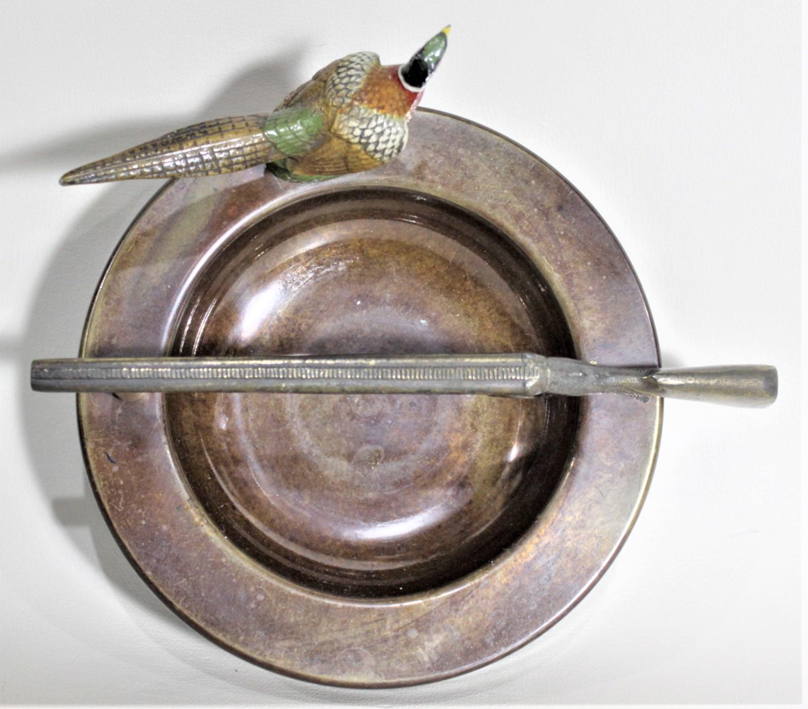 Mid-Century Modern Pheasant Hunting Inspired Ashtray with Shotgun Handle In Good Condition In Hamilton, Ontario