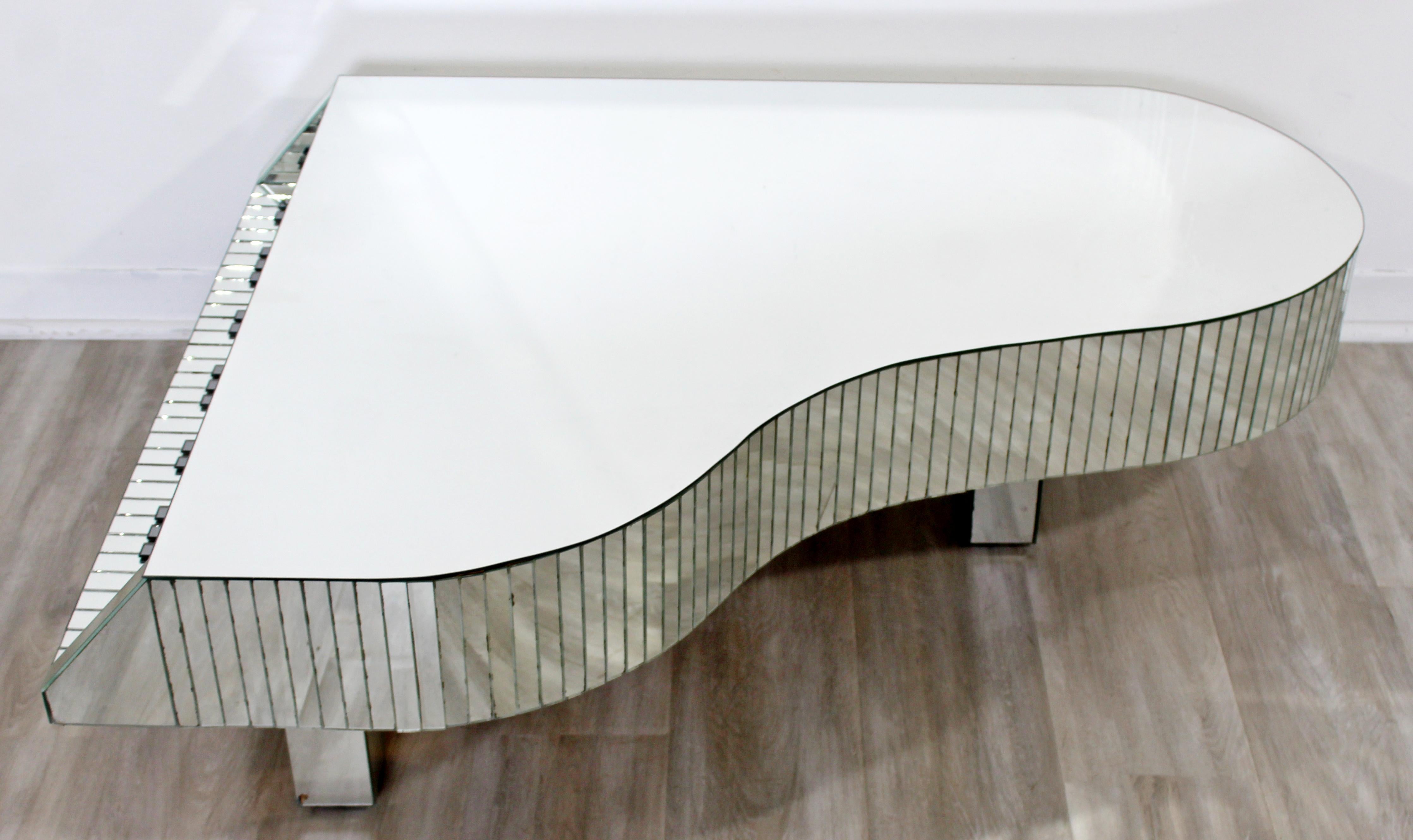 Late 20th Century Mid-Century Modern Piano Shaped Mirrored Cocktail Coffee Table, 1970s