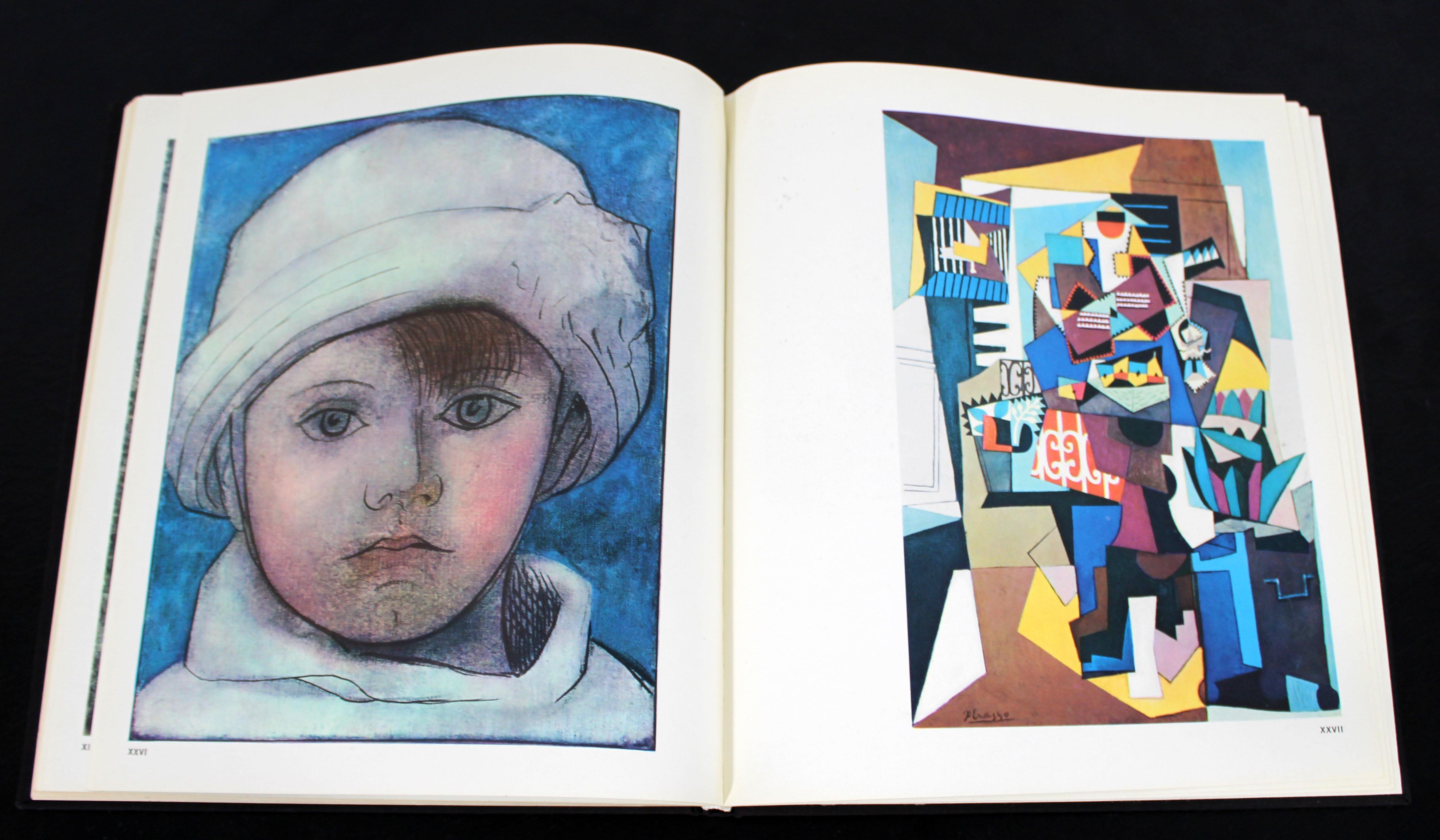 Paper Mid-Century Modern Picasso Art Book by Keith Sutton, 1962