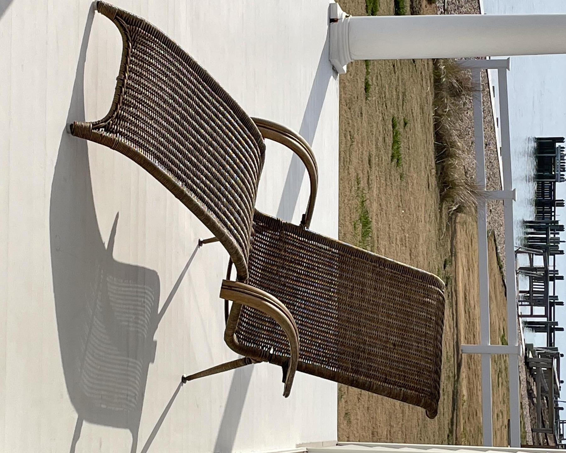 Mid Century Modern Pier 1 Wicker und Rattan Chaise Lounge im Angebot 2