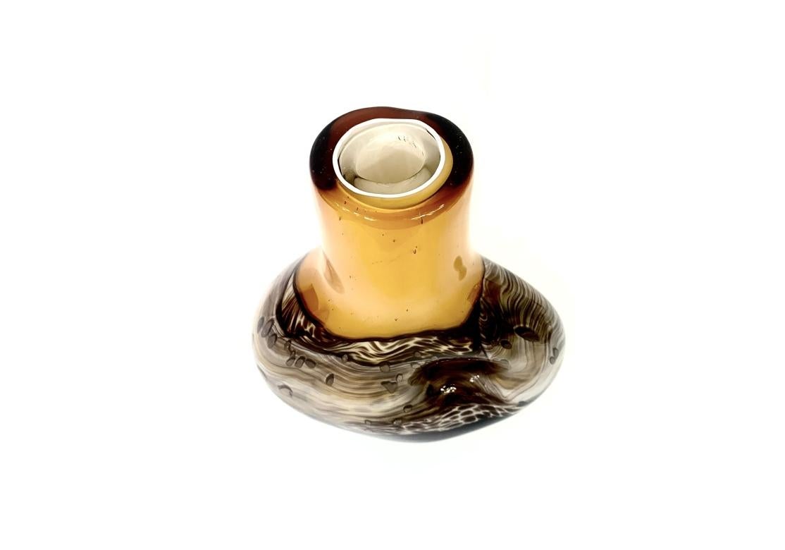 Mid Century Modern Pierced Cased Art Glass Vase With Gold Inclusions In condizioni buone in vendita a Bridgeport, CT