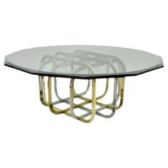 Mesa de centro de latón y cristal cromado estilo Pierre Cardin de mediados del siglo XX