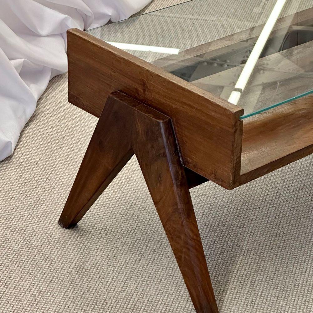 Mid-Century Modern Pierre Jeanneret Glass Coffee / Cocktail Table, France, 1960s For Sale 2