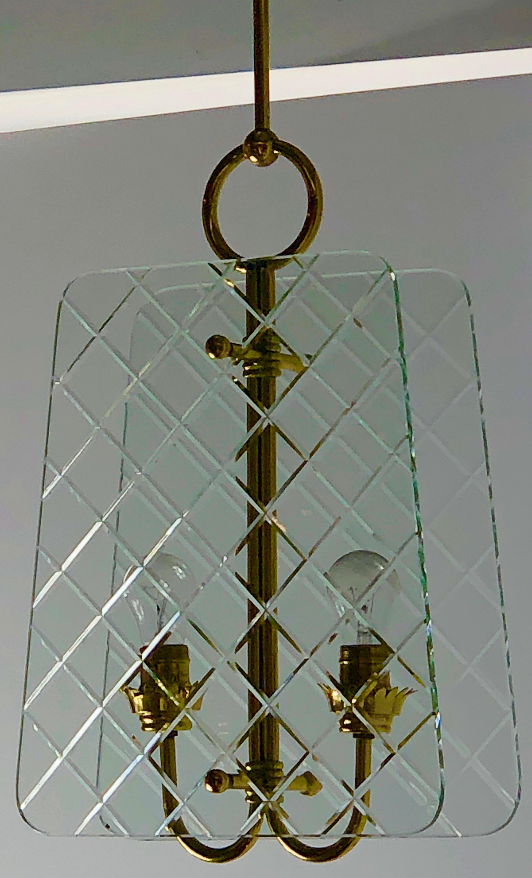 Attributed Pietro Chiesa Brass & Harlequin Pattern Cut Glass Chandelier For Sale 2