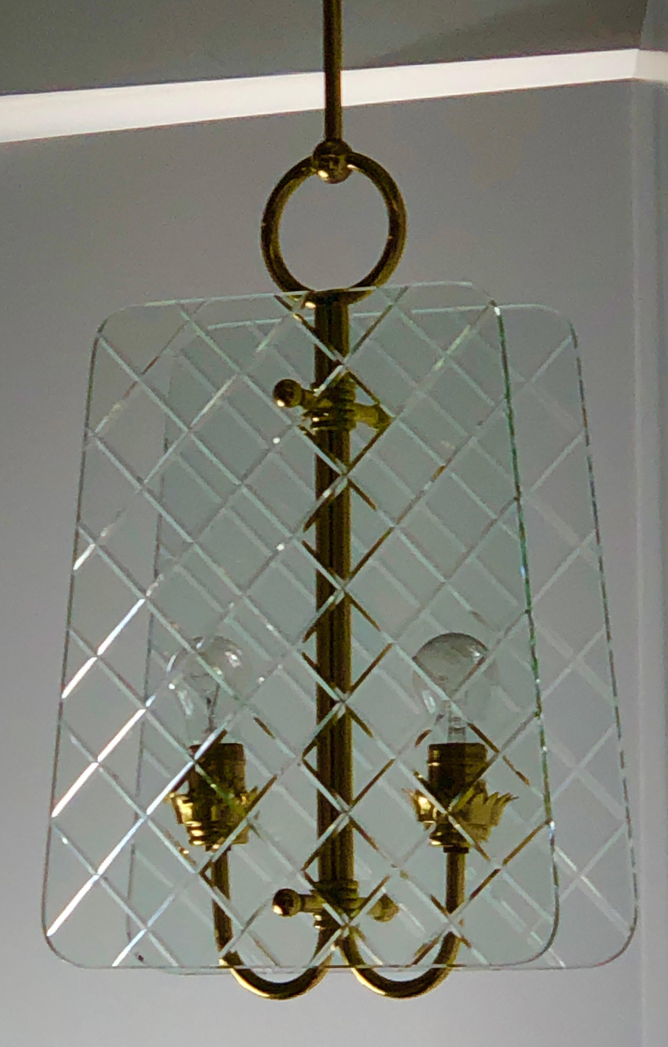 Attributed Pietro Chiesa Brass & Harlequin Pattern Cut Glass Chandelier For Sale 3
