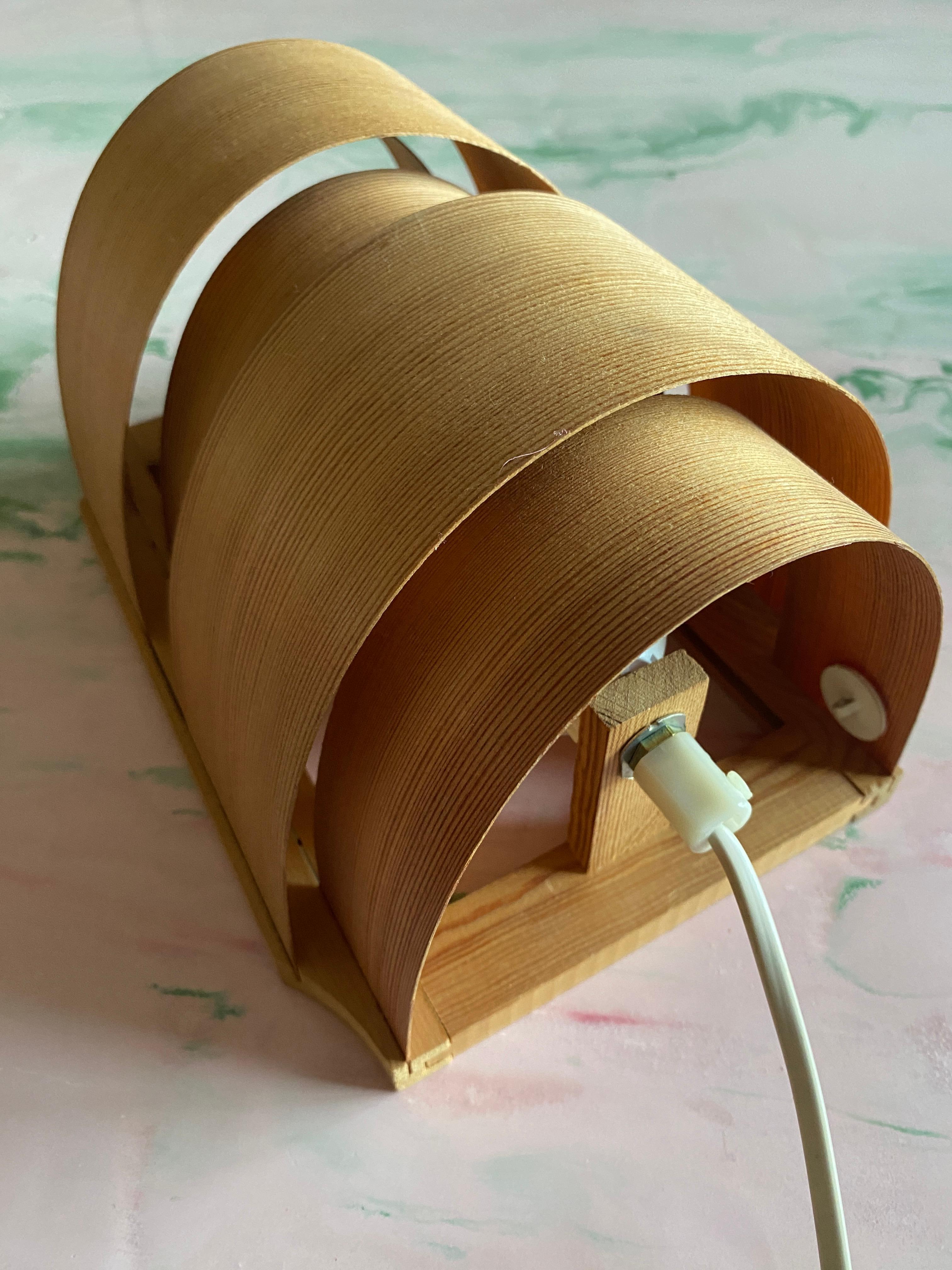 Lampe murale en placage de pin moderne du milieu du siècle par Translandia, Danemark, années 1960 Bon état - En vente à Grythyttan, SE