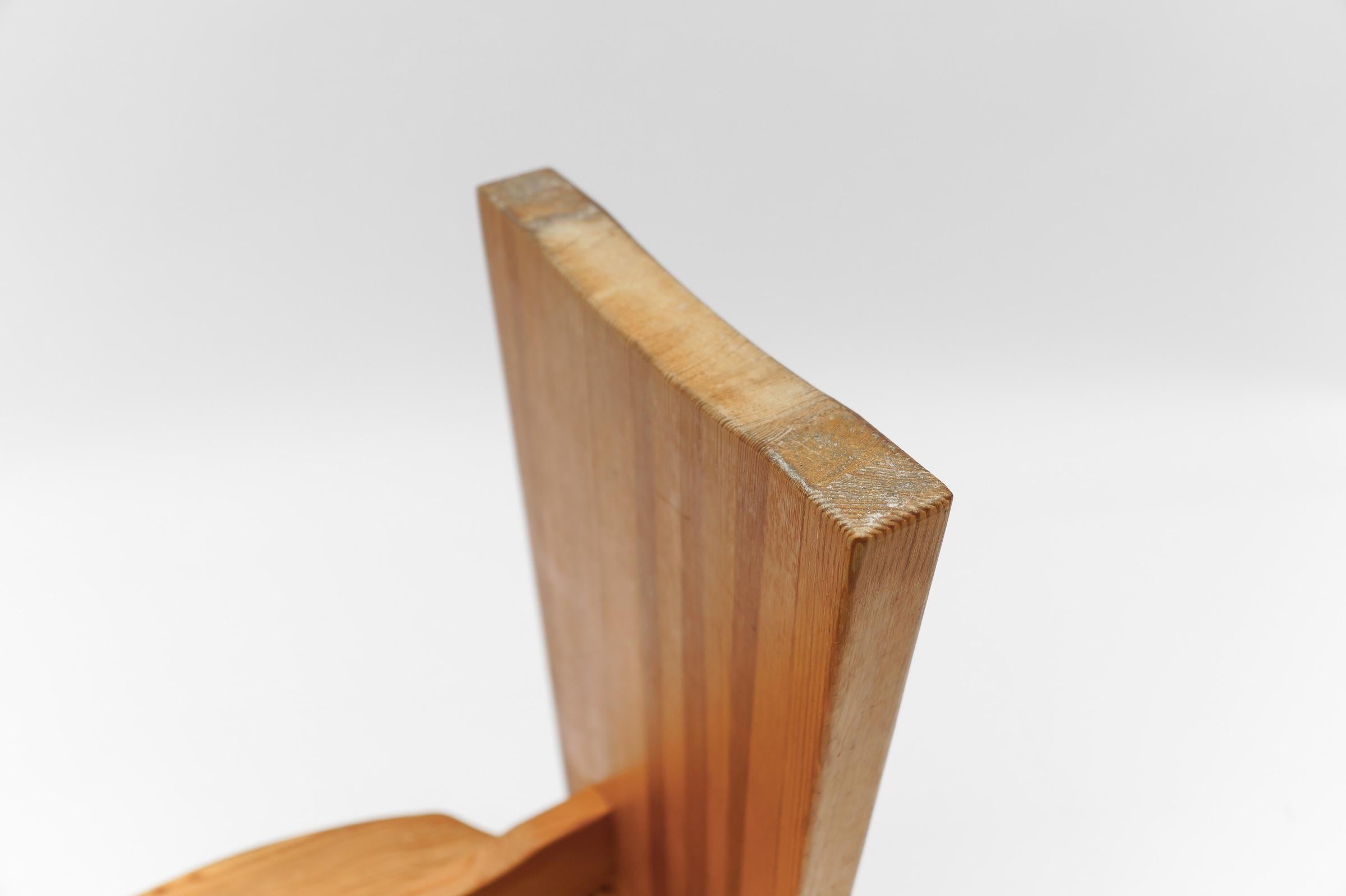 Mid-Century Modern Pine Wood Stool by Gilbert Marklund for Furusnickarn AB For Sale 2