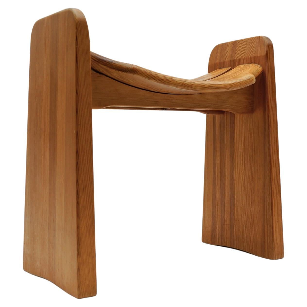 Tabouret en bois de pin de style mi-siècle moderne par Gilbert Marklund pour Furusnickarn AB