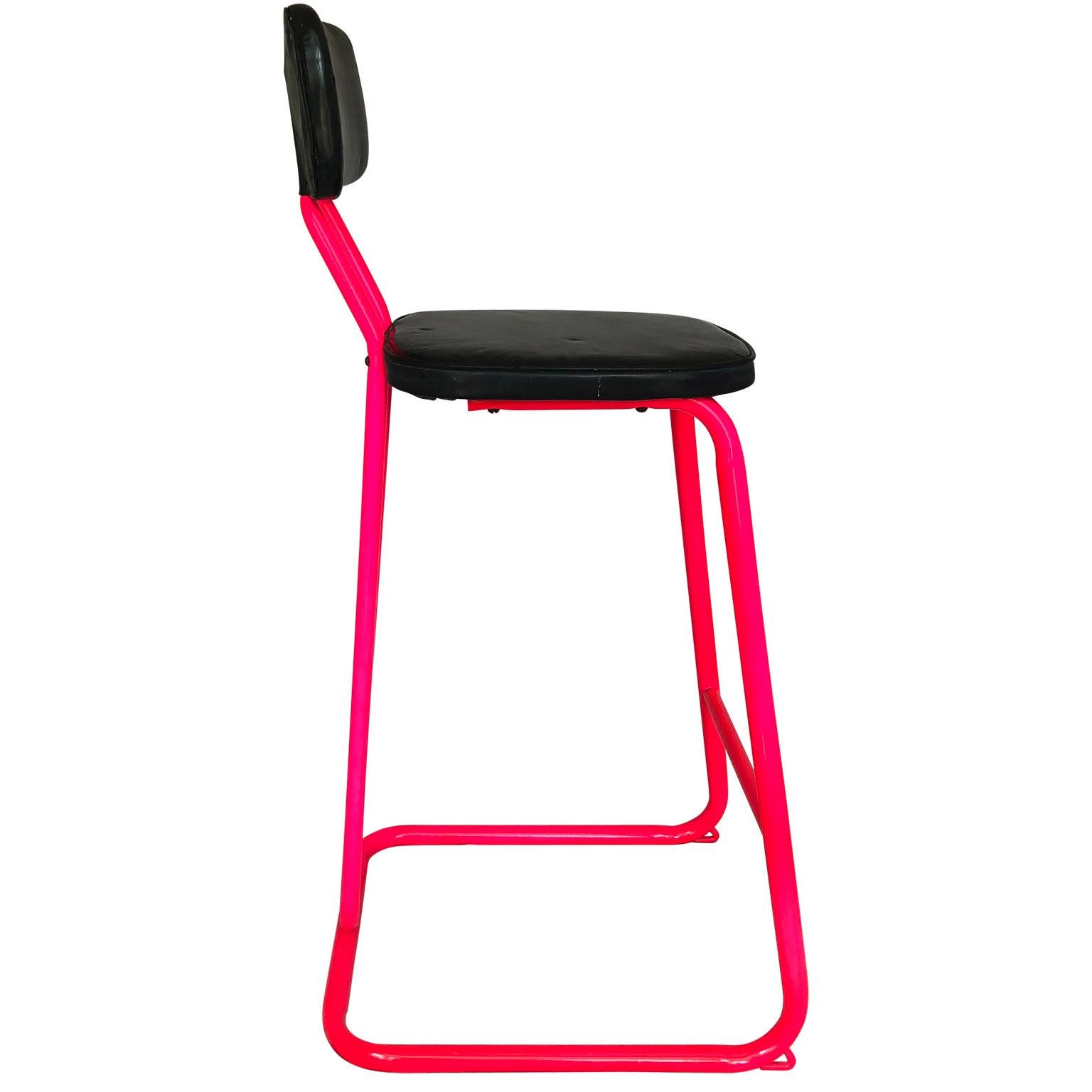 Powder-Coated Mid-Century Modern Pink Bar Stool By Daystrom And Knoll For Sale