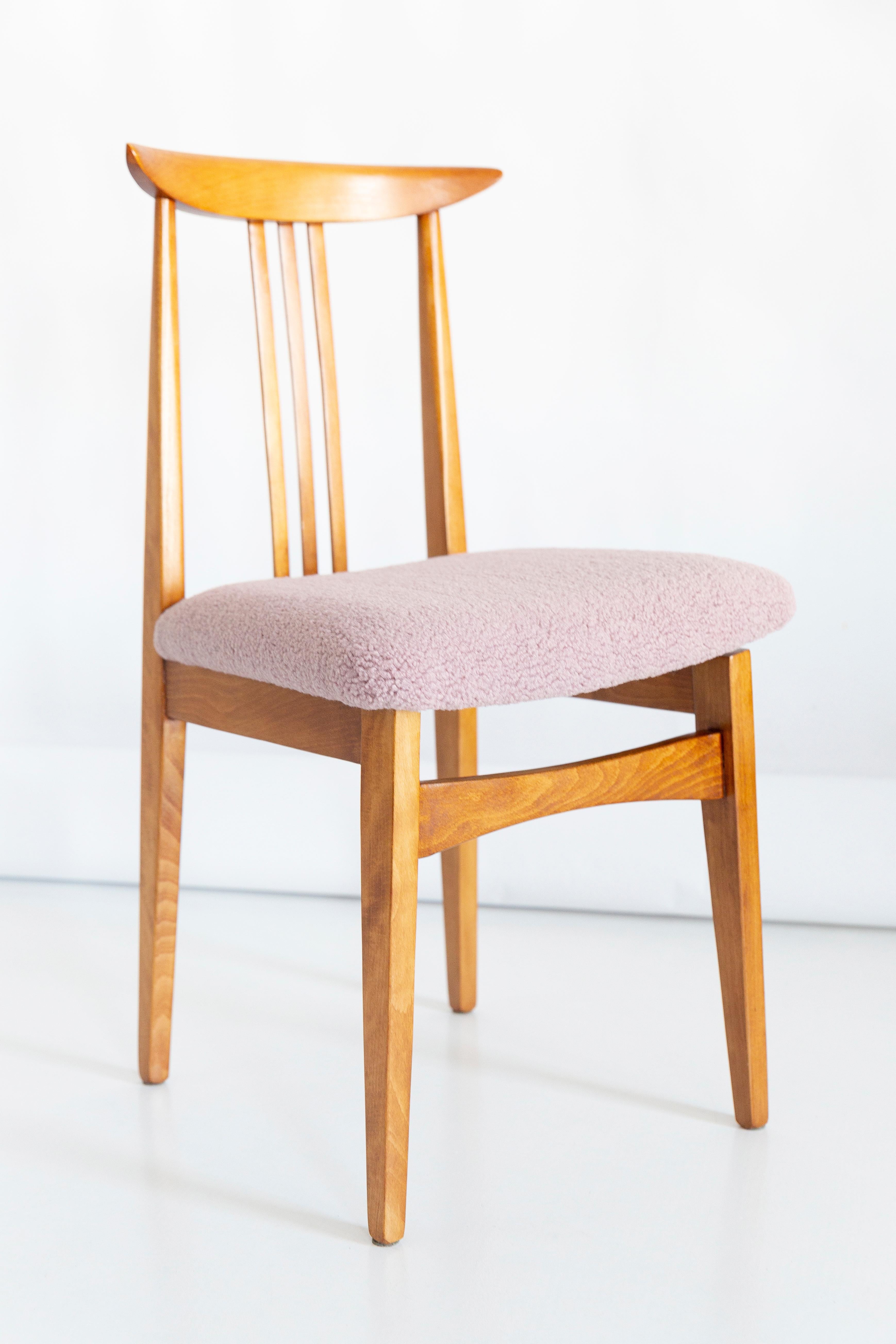 Mid-Century Modern Pink Boucle Chair, Designed by M. Zielinski, Europe, 1960s For Sale 3