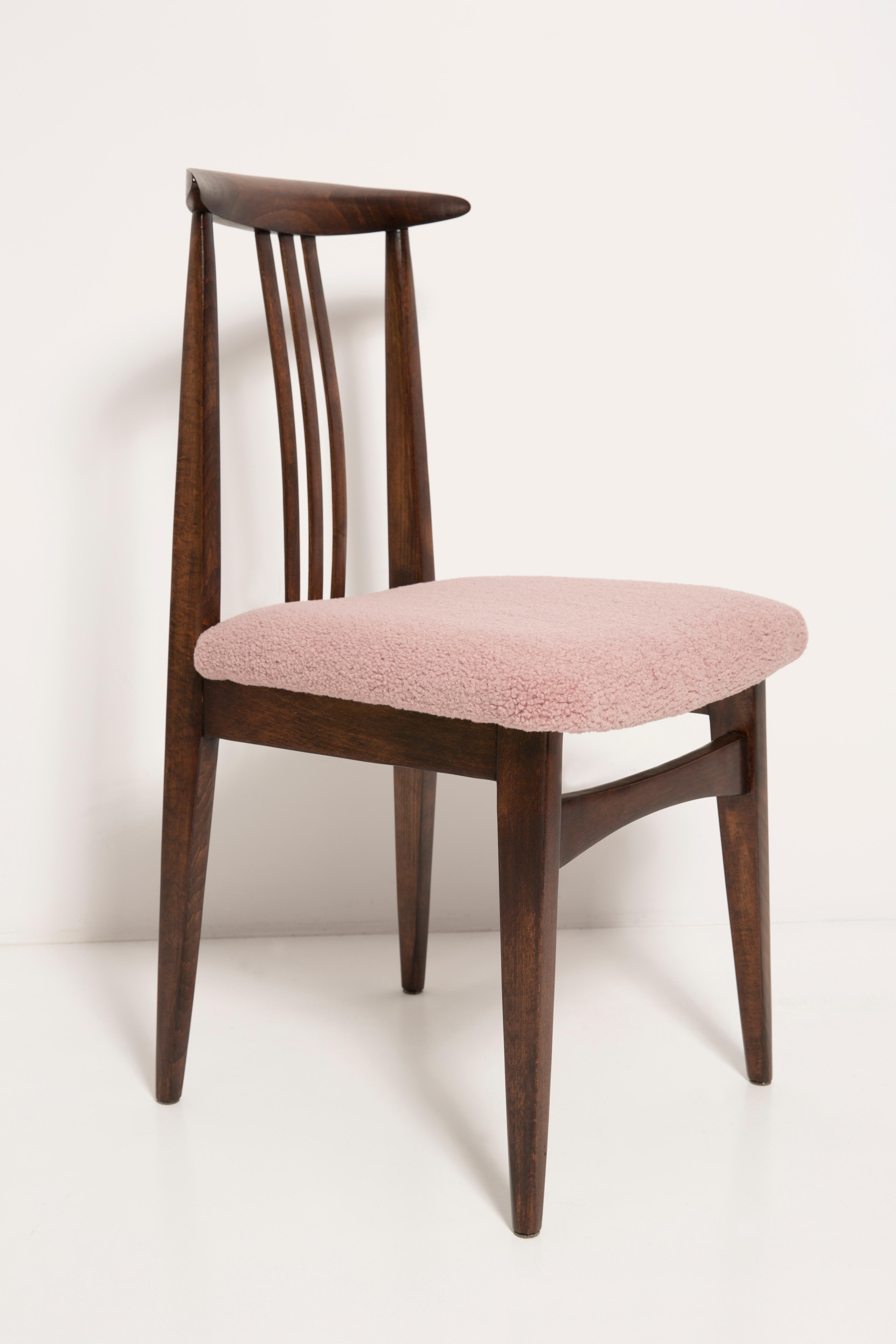 Polish Mid-Century Modern Pink Boucle Chair, Designed by M. Zielinski, Europe, 1960s For Sale