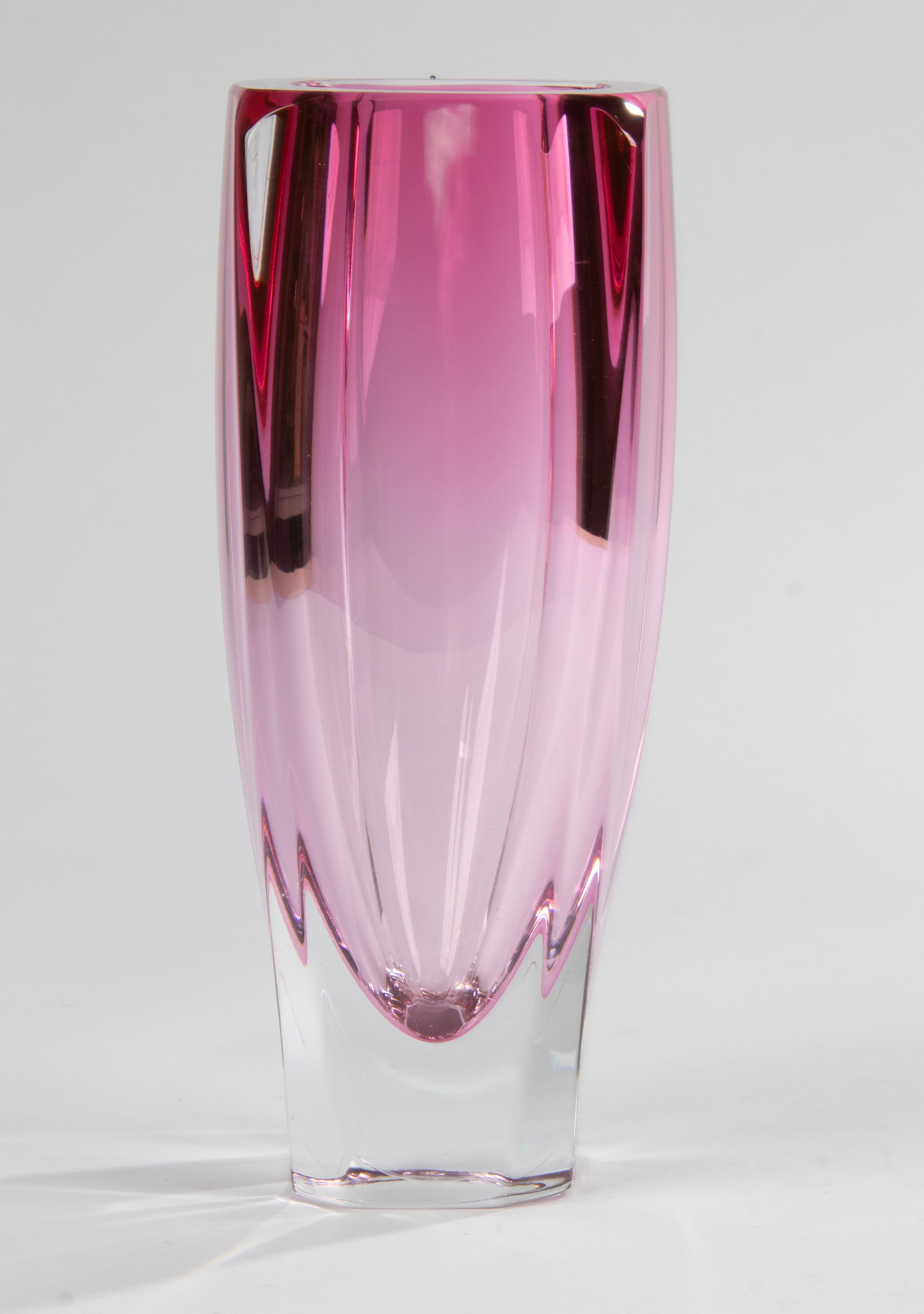 Moderne rosa Kristallvase aus der Mitte des Jahrhunderts – Val Saint Lambert  im Angebot 3