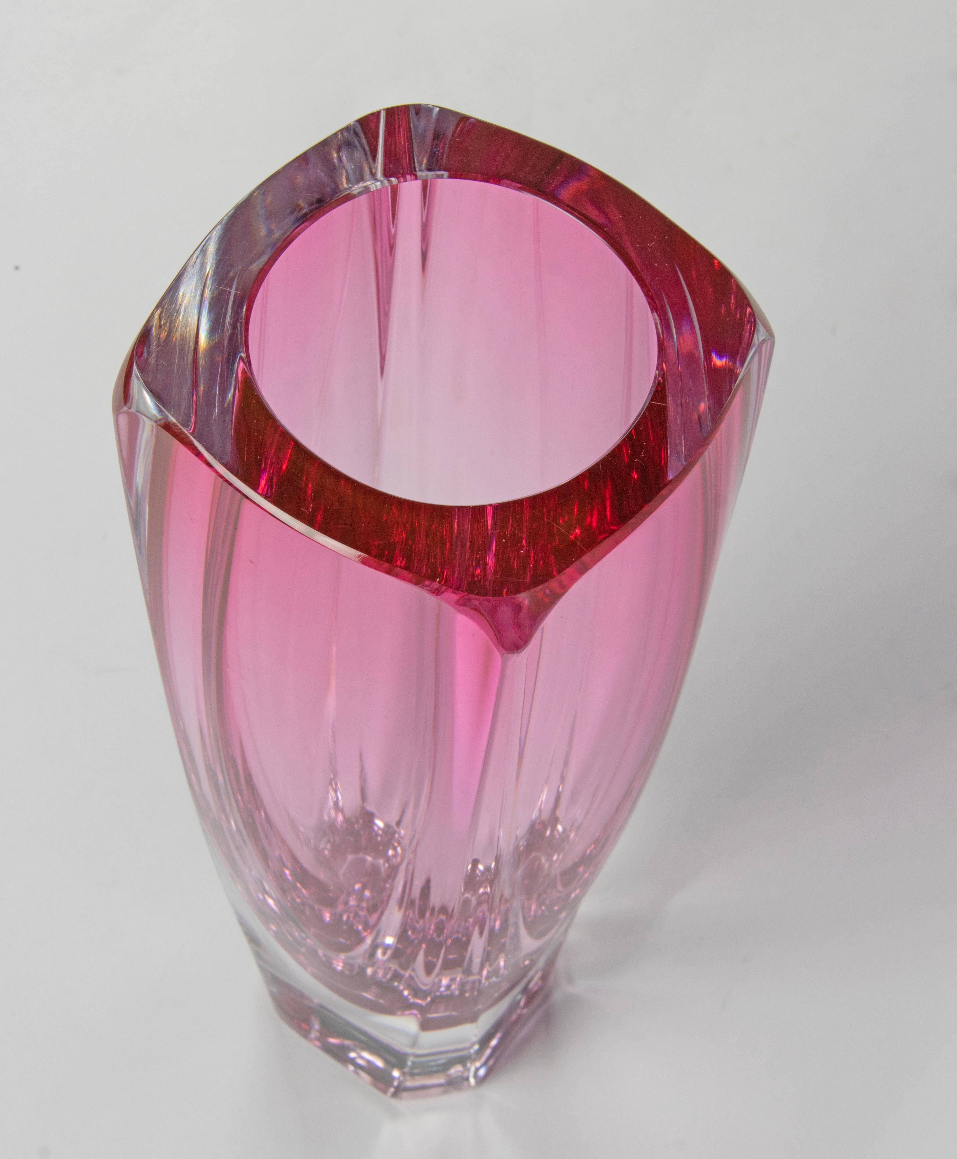 Moderne rosa Kristallvase aus der Mitte des Jahrhunderts – Val Saint Lambert  im Angebot 2