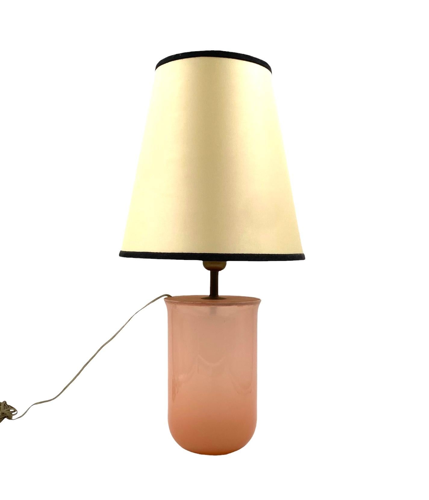 Mid-century modern pink Murano glass table lamp base, Italy, 1950s For Sale 3