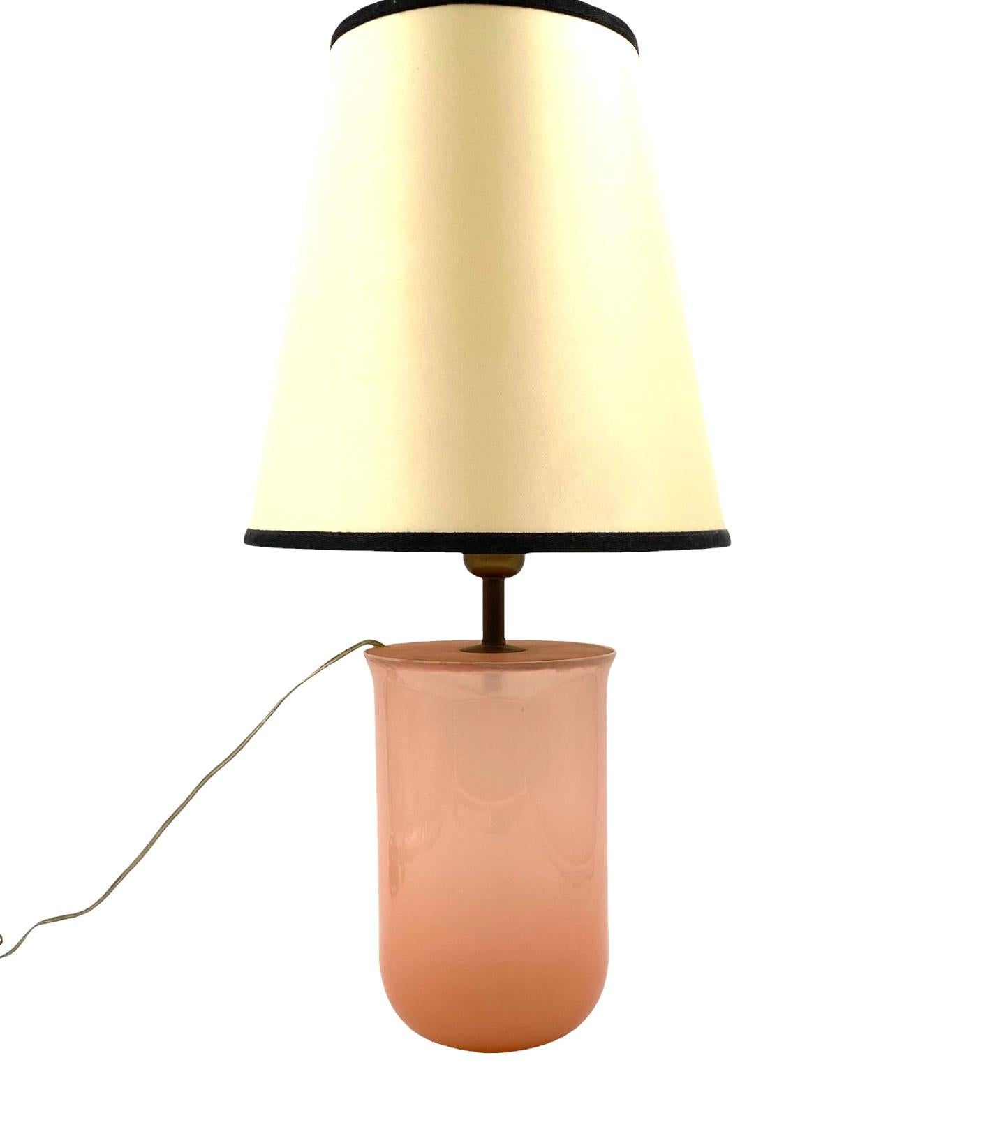 Mid-century modern pink Murano glass table lamp base, Italy, 1950s For Sale 4