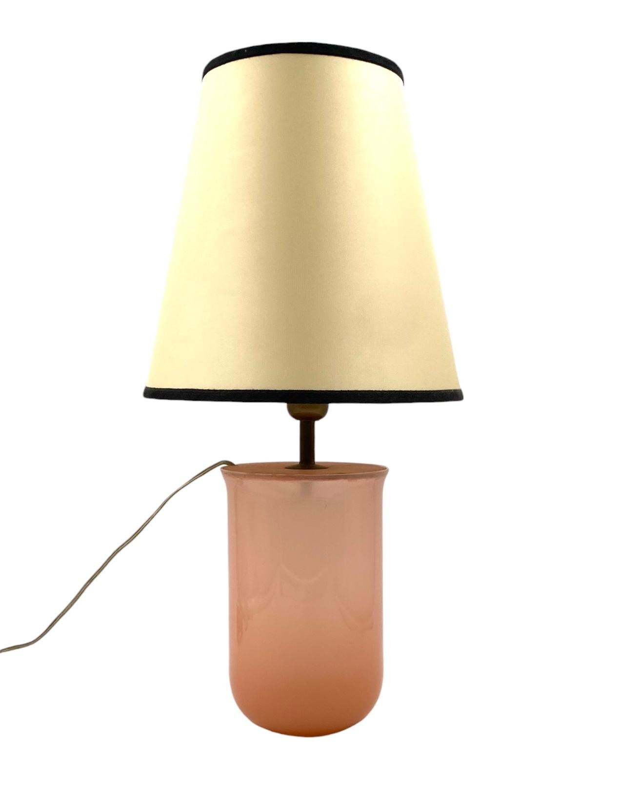 Mid-century modern pink Murano glass table lamp base, Italy, 1950s For Sale 2