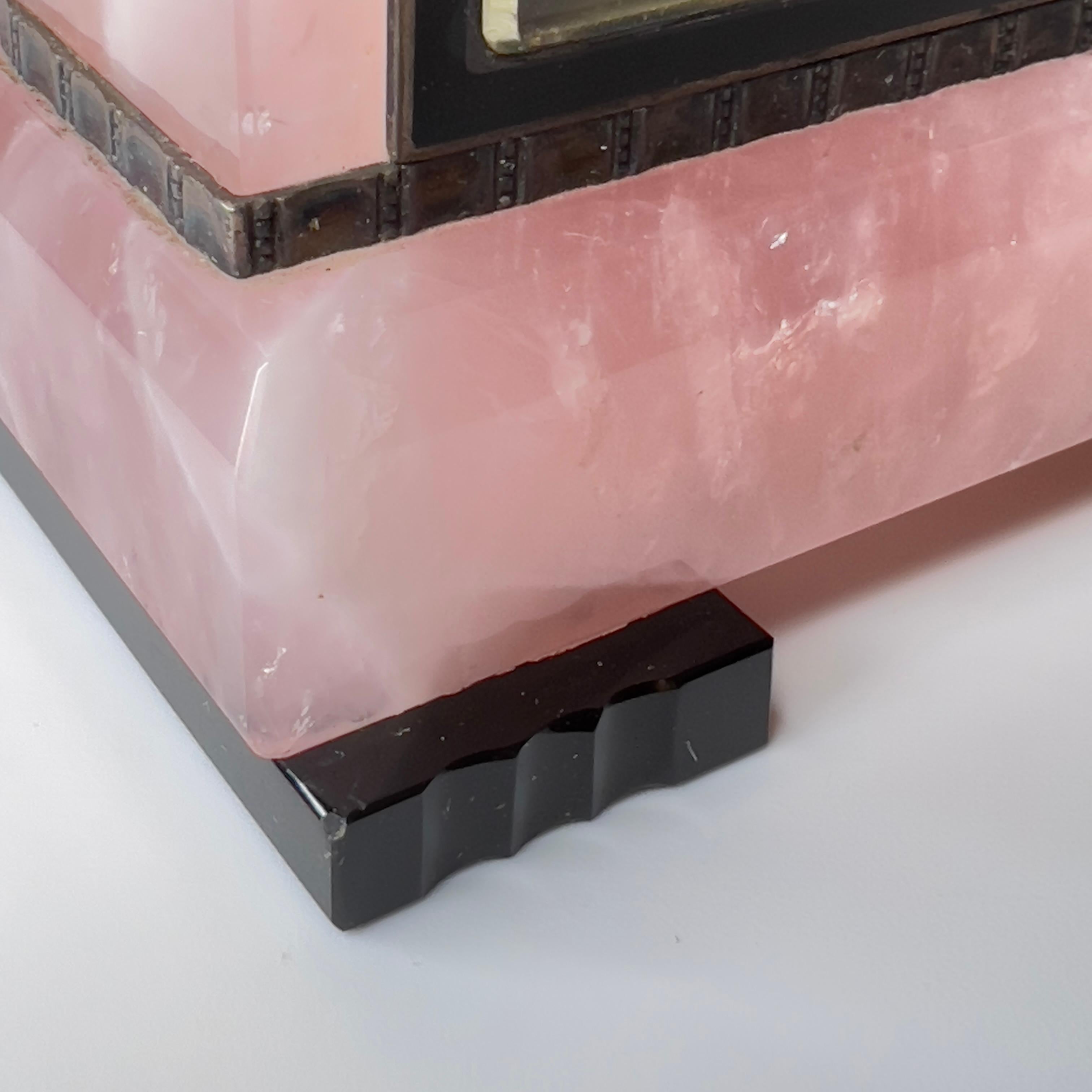 Mid-Century Modern Pink Quartz and Enamel Table Clock by E. Gubelin 4