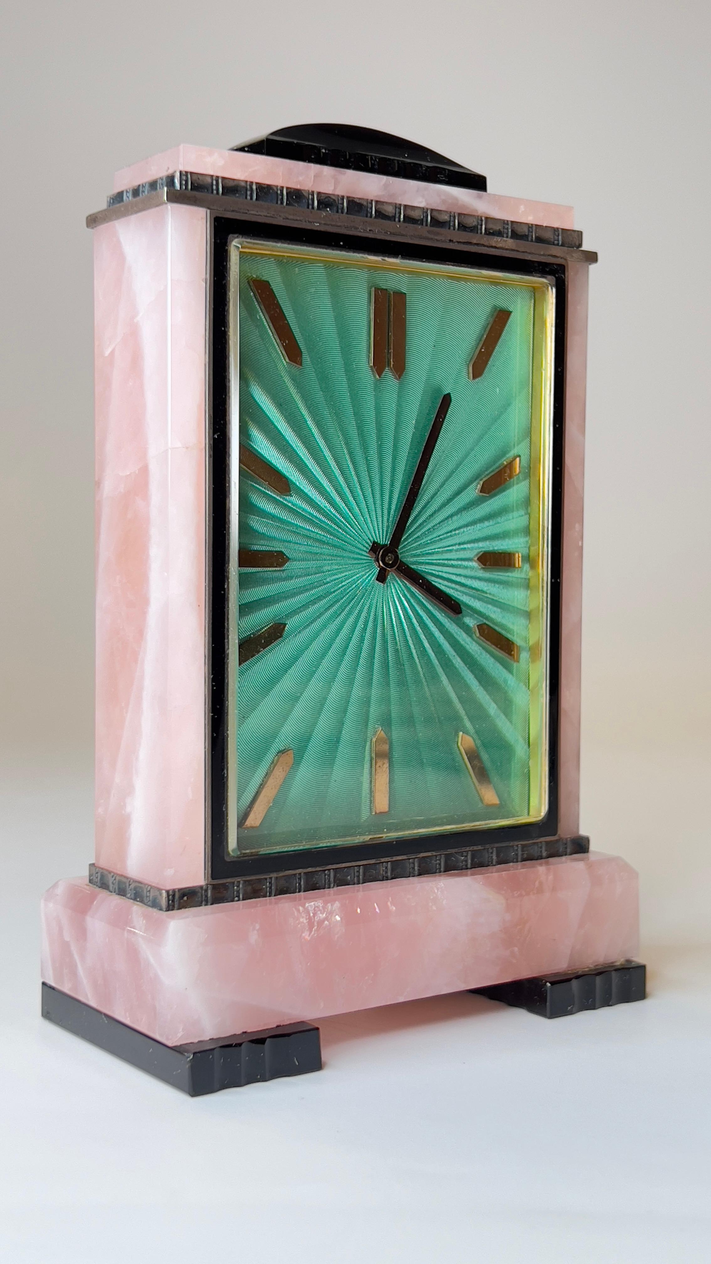 Mid-Century Modern Pink Quartz and Enamel Table Clock by E. Gubelin 14