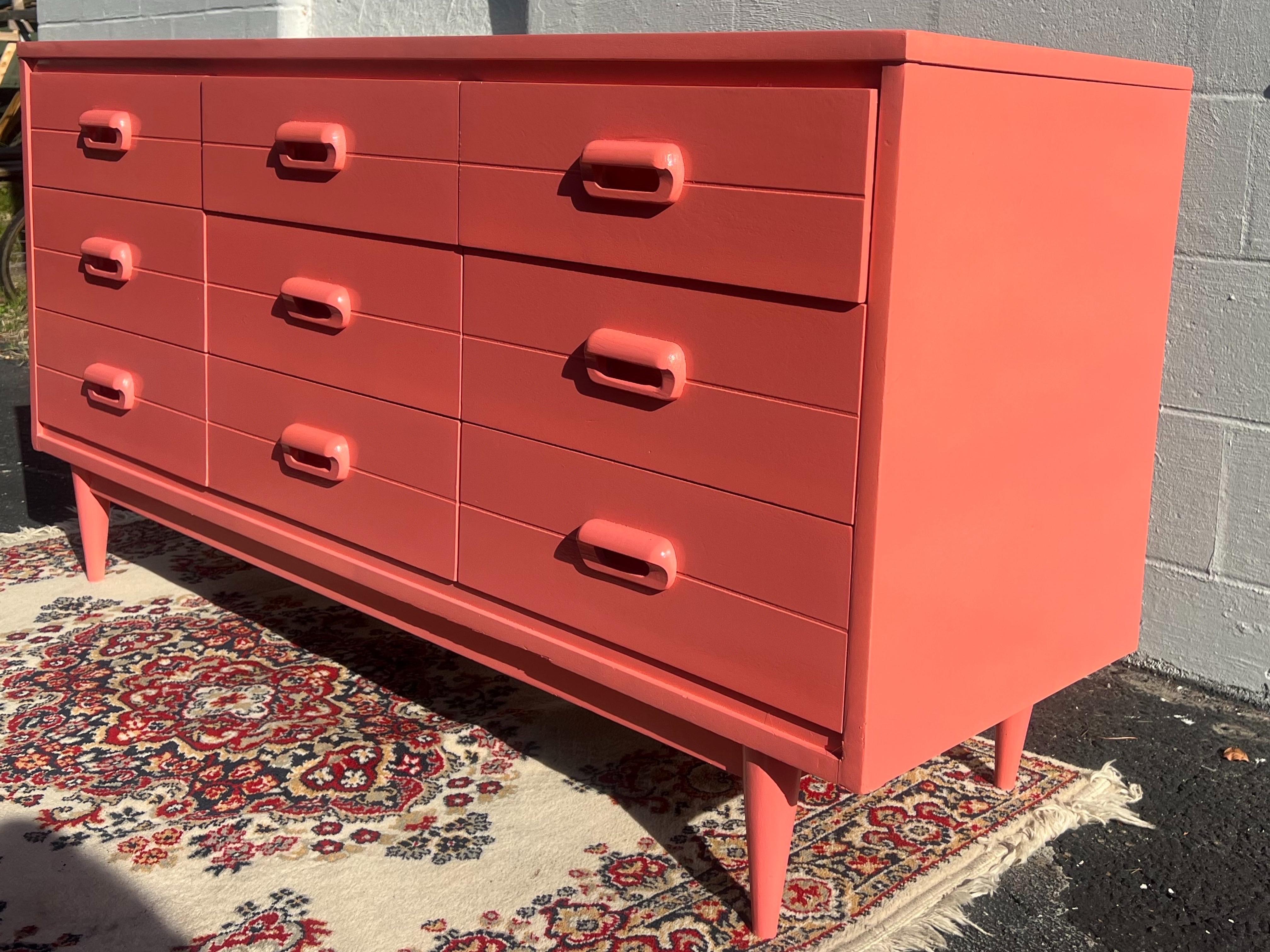 American Mid-Century Modern Pink Salmon Lacquered 9 Drawer Dresser