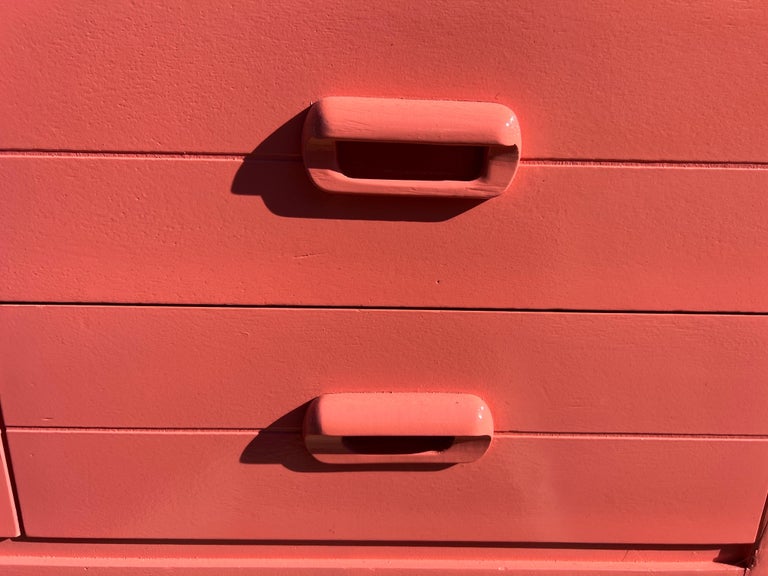 MidCentury Modern Pink Salmon Lacquered 9 Drawer Dresser For Sale at