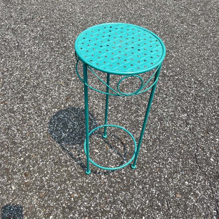Mid-Century Modern Plant Stand, Powder Coated Turquoise For Sale 7