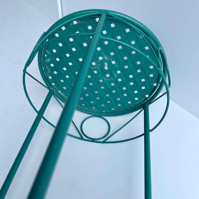 Mid-Century Modern Plant Stand, Powder Coated Turquoise For Sale 1