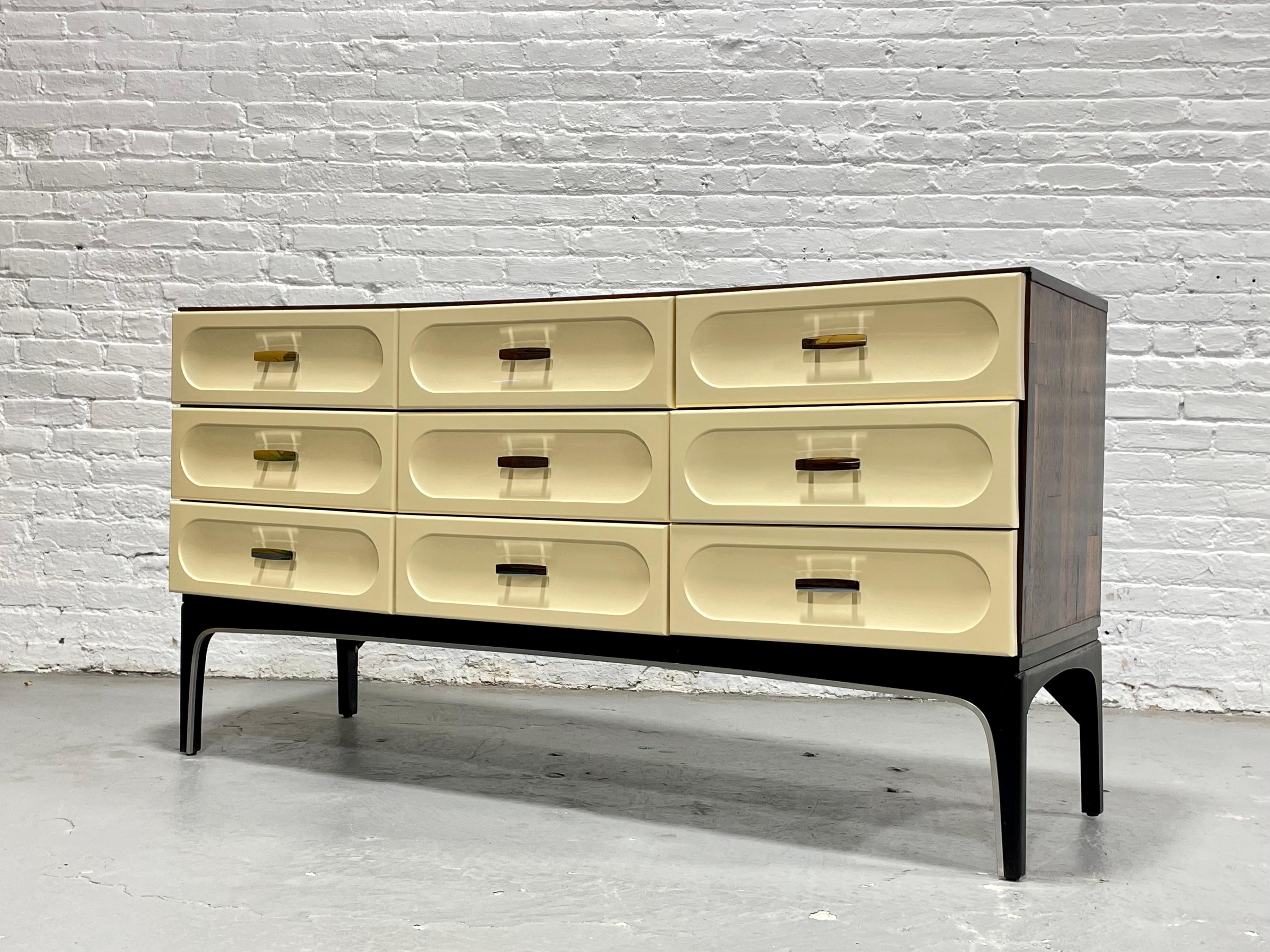 Mid Century Modern Plastic + ROSEWOOD CREDENZA / Long Dresser by Vallieres For Sale 9