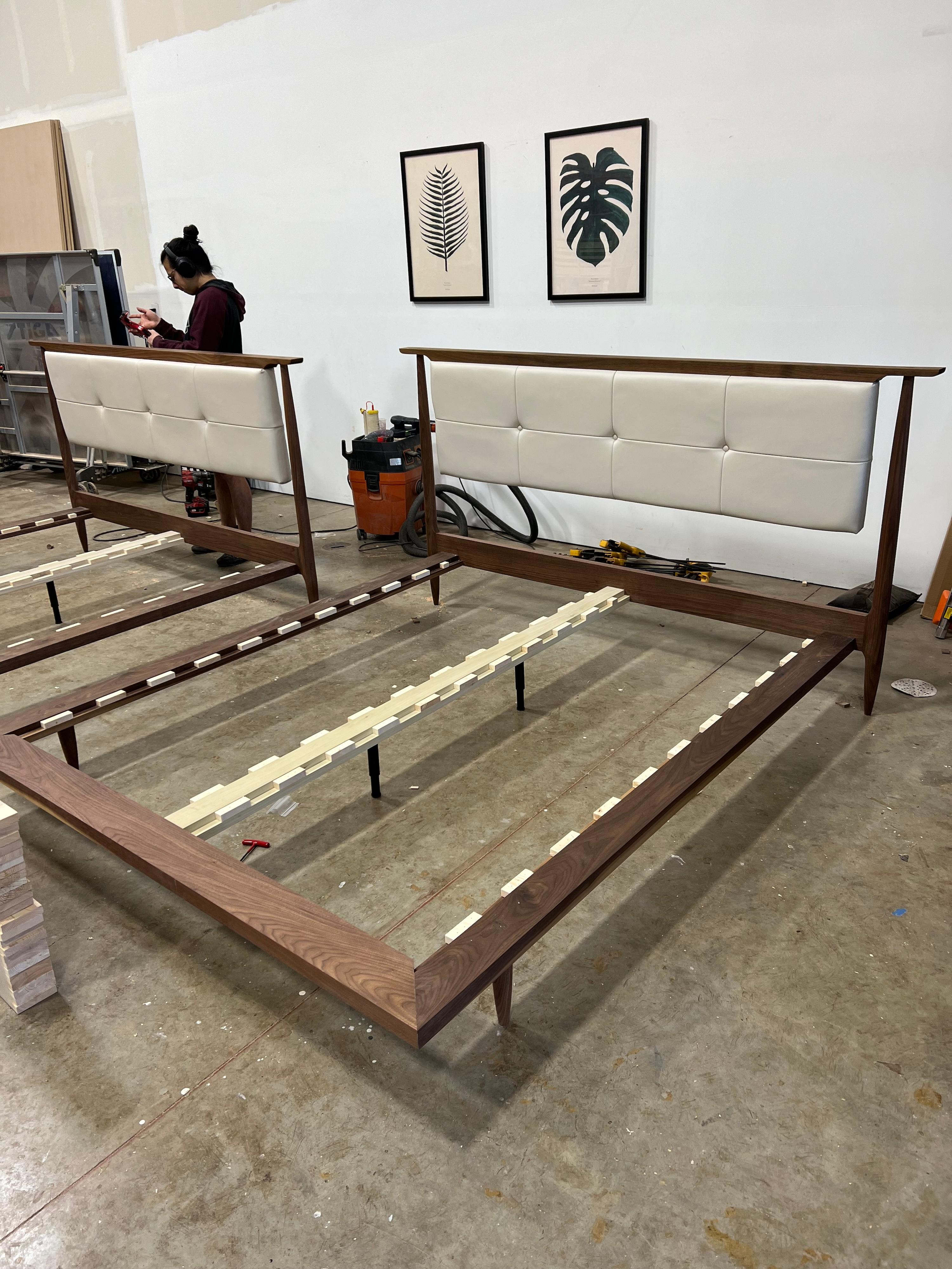 Mid Century Modern Platform Bed With Upholstered Headboard  For Sale 12