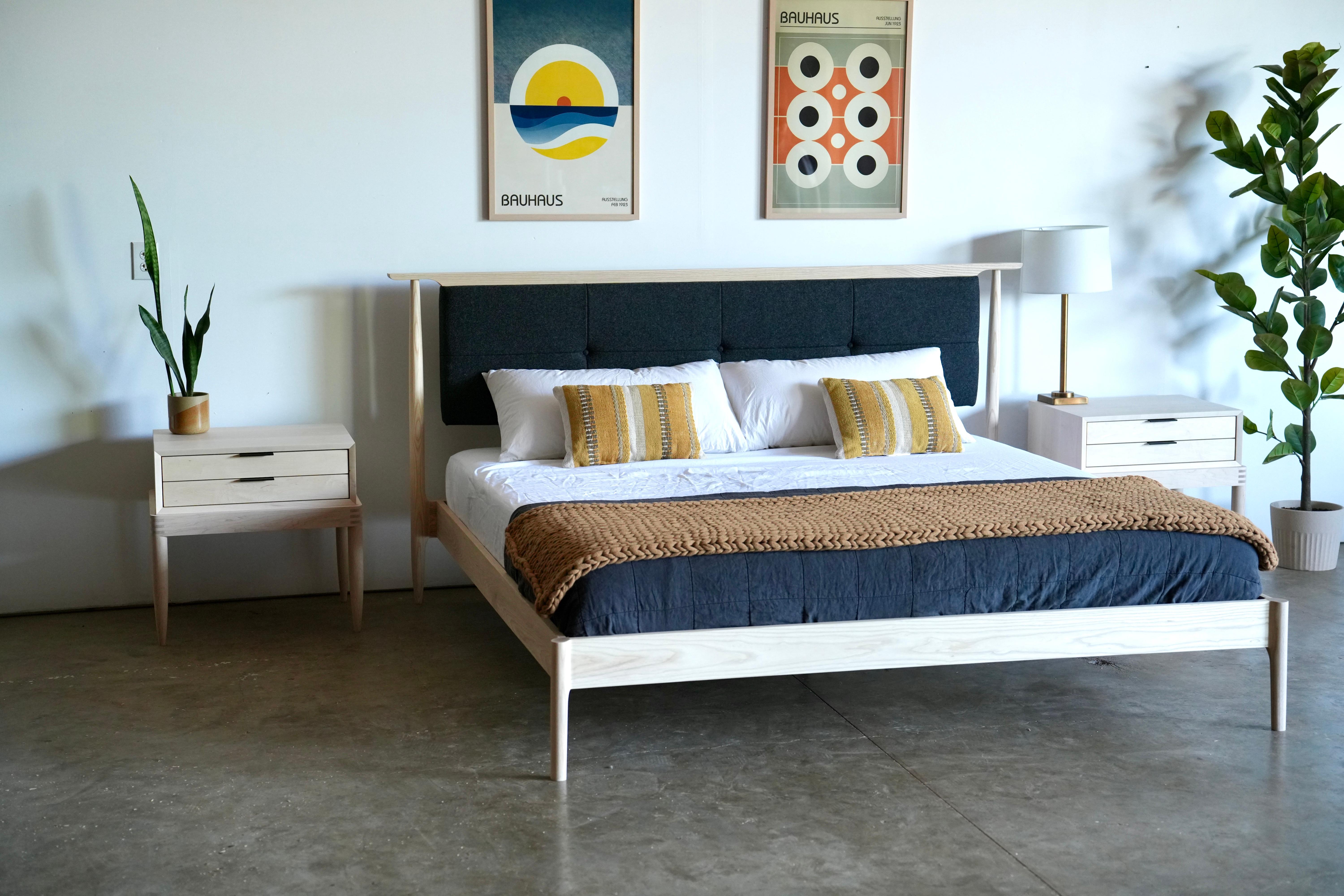 Mid Century Modern Platform Bed With Upholstered Headboard In New Condition For Sale In Vancouver, WA