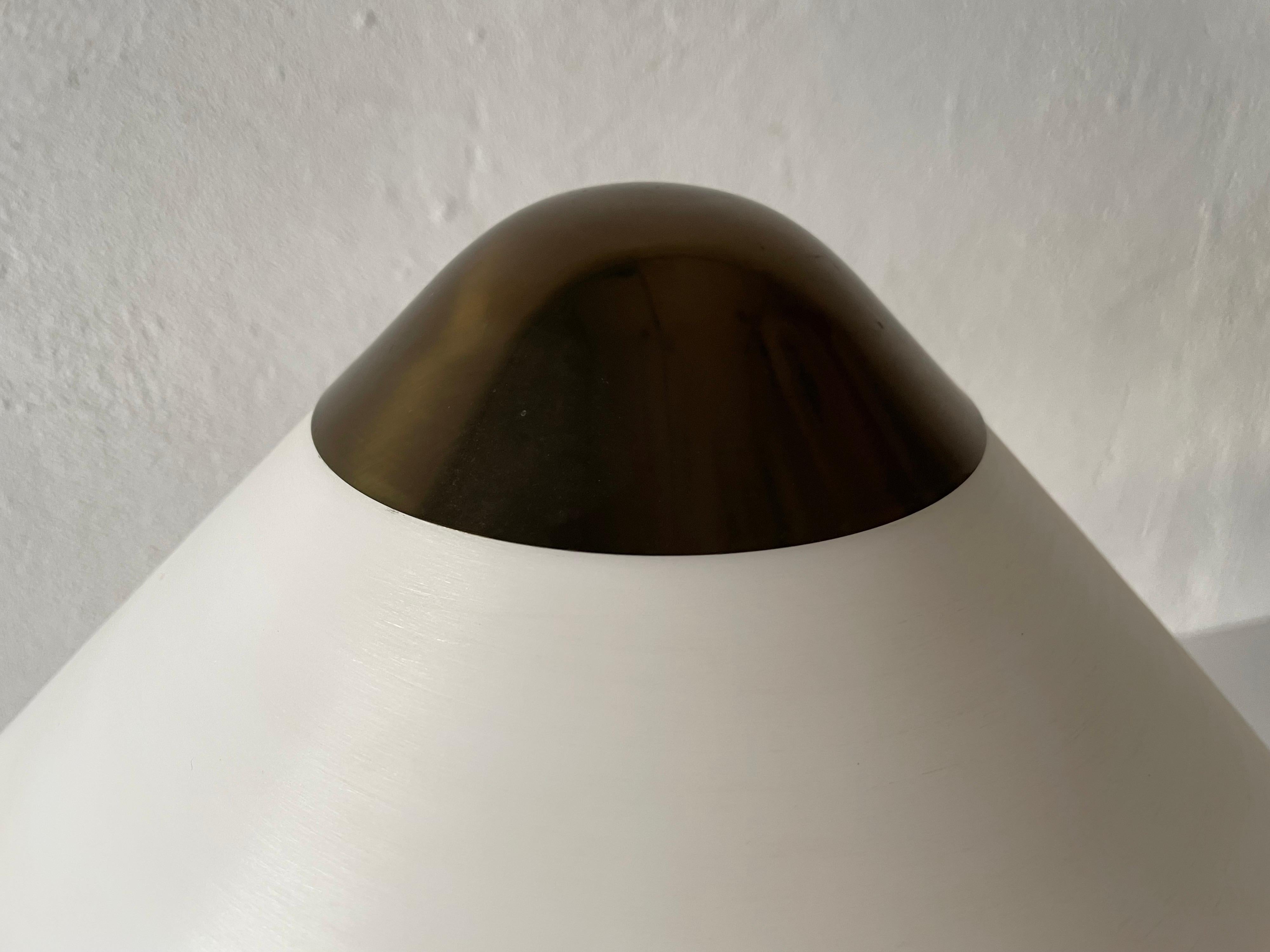 Mid-20th Century Mid-Century Modern Plexiglass and Brass Luxurious Table Lamp, 1950s, Germany