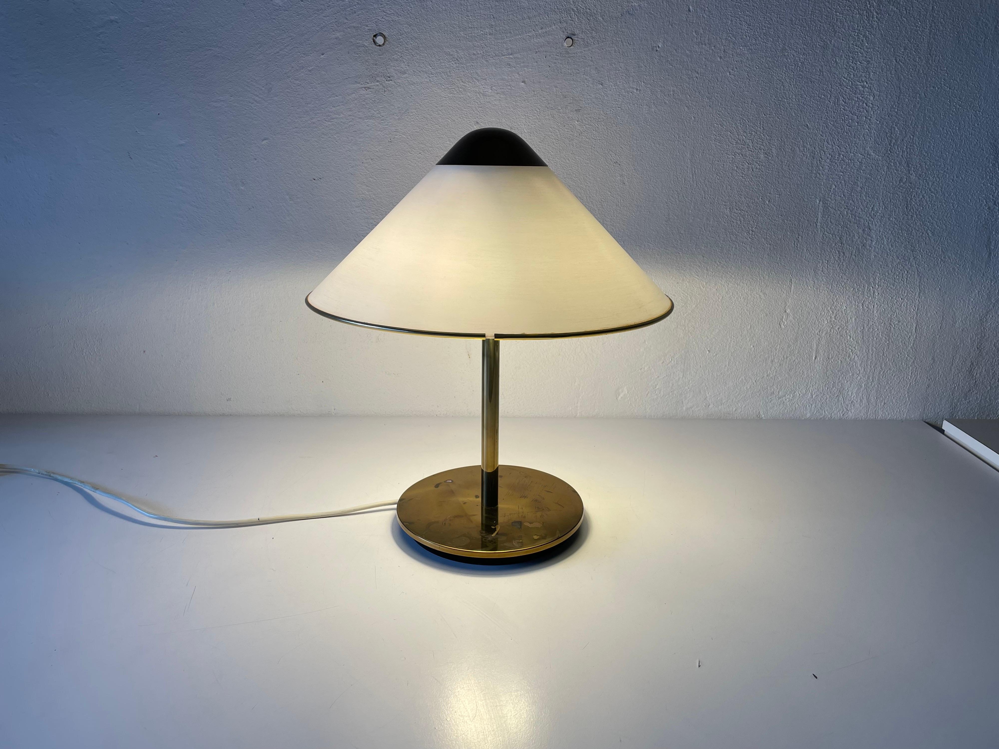 Mid-Century Modern Plexiglass and Brass Luxurious Table Lamp, 1950s, Germany 4