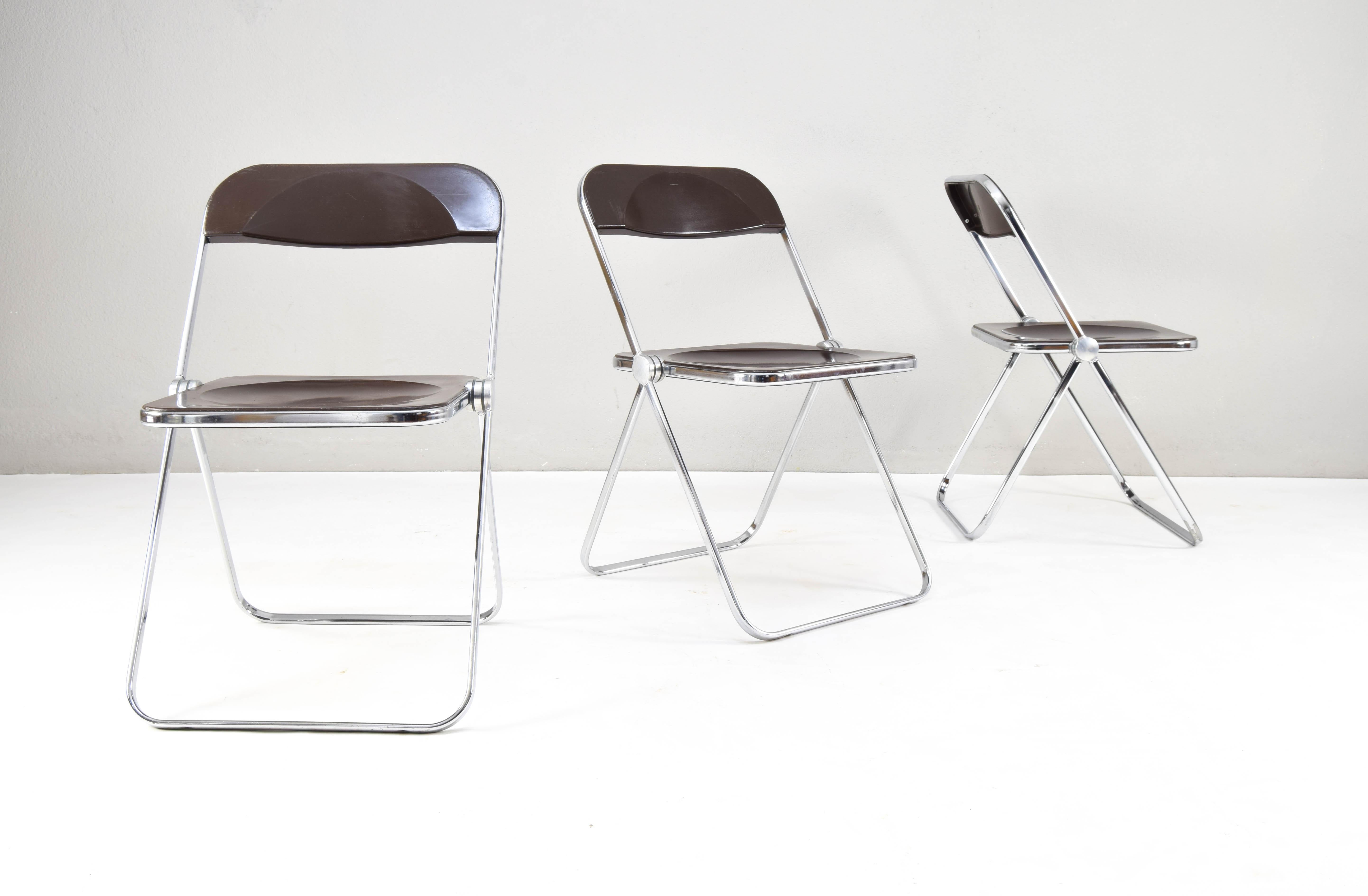 Italian Mid-Century Modern Plia Folding Chair by Gianmarco Piretti to Castelli Italy 60s
