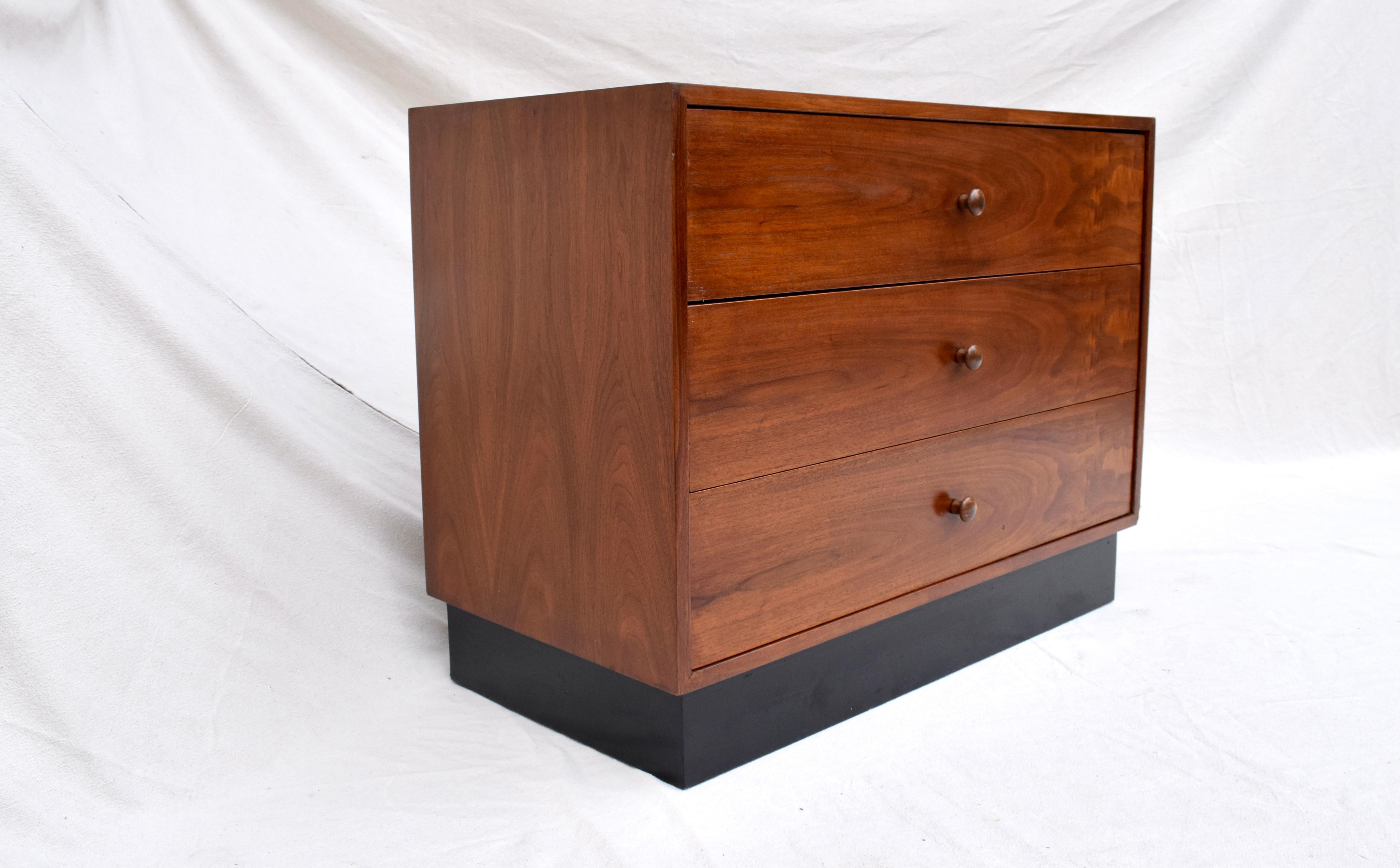Mid-Century Modern Plinth Base Chests of Drawers 8