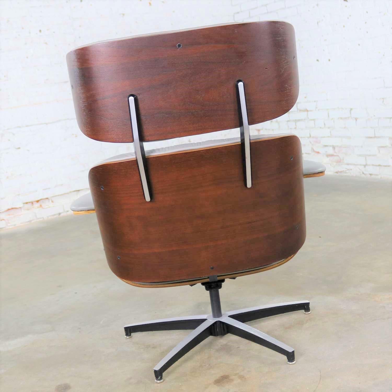 Midcentury Modern Plycraft Lounge Chair and Ottoman in Gray and Walnut 3