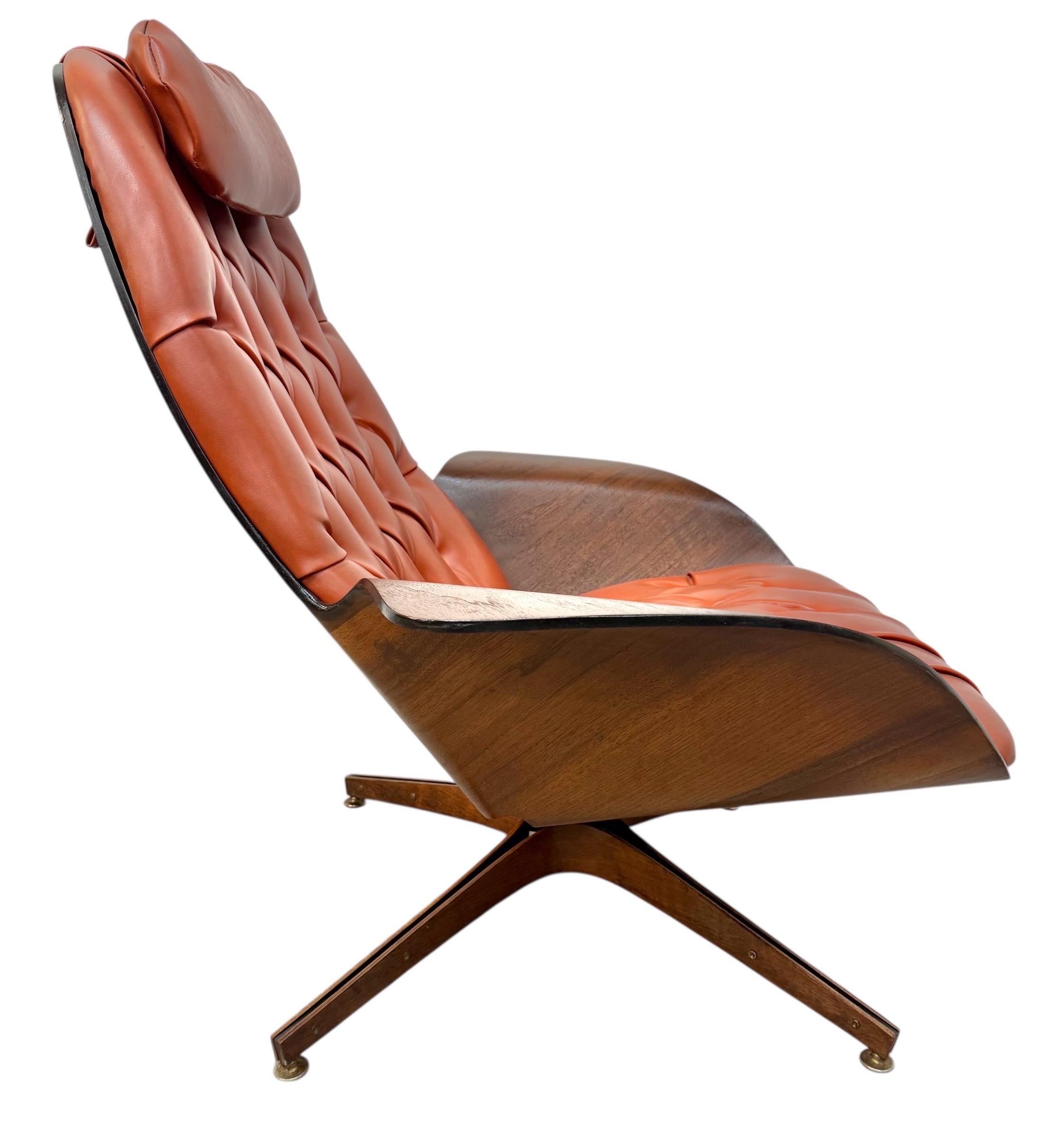 20ième siècle Chaise et pouf Plycraft de style moderne du milieu du siècle en vente