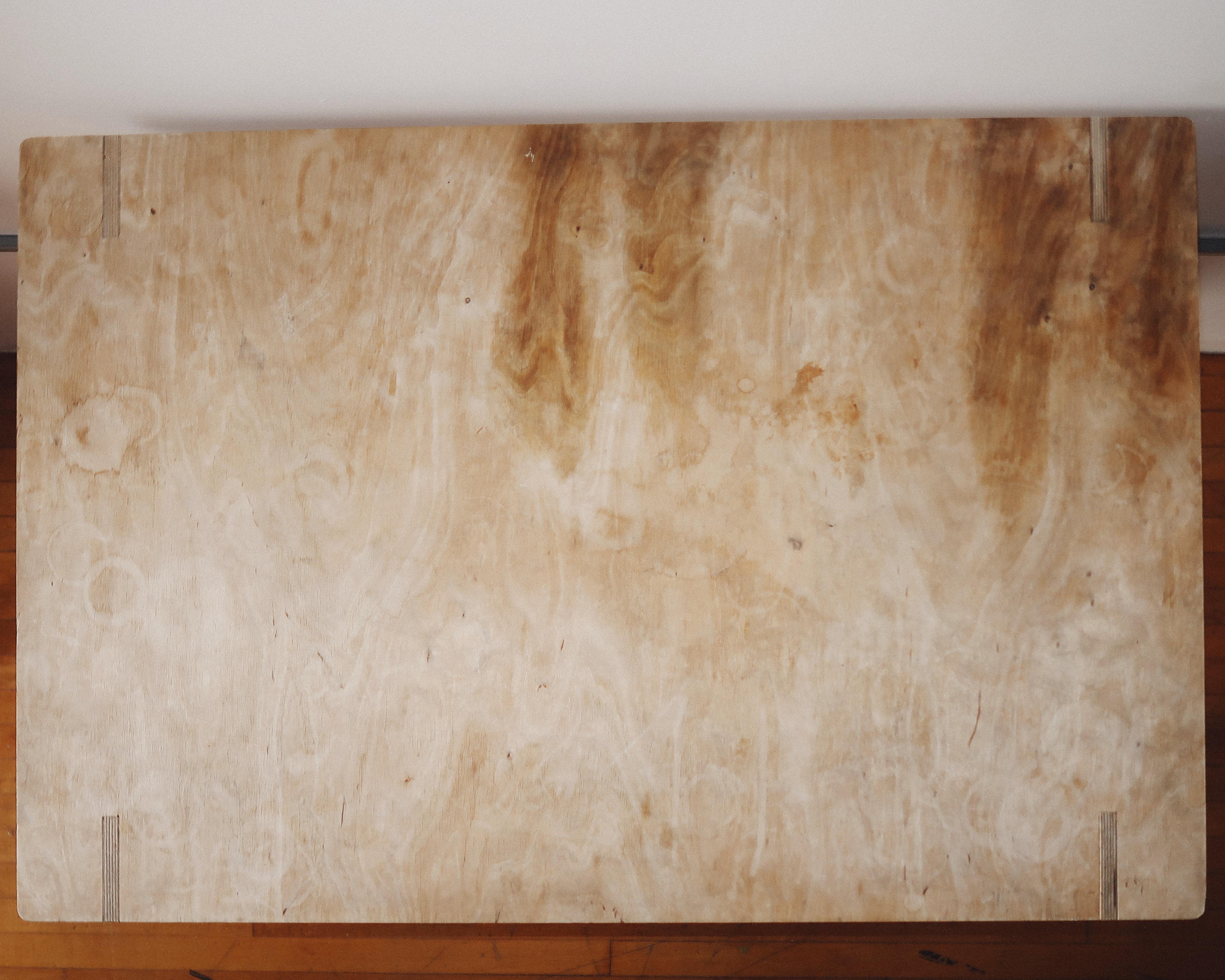 20ième siècle Table de salle à manger en contreplaqué moderne du milieu du siècle en vente