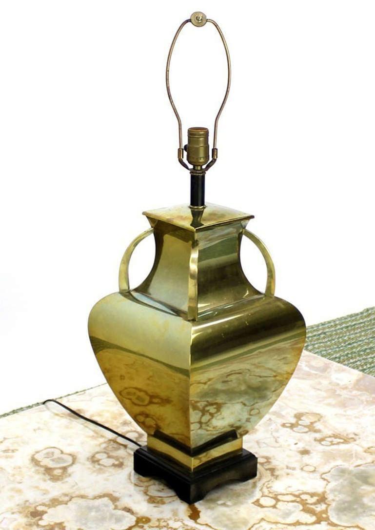 Mid-Century Modern Mid Century Modern Polished Brass 4 Handles Square Jug Shape Table Lamp MINT! For Sale