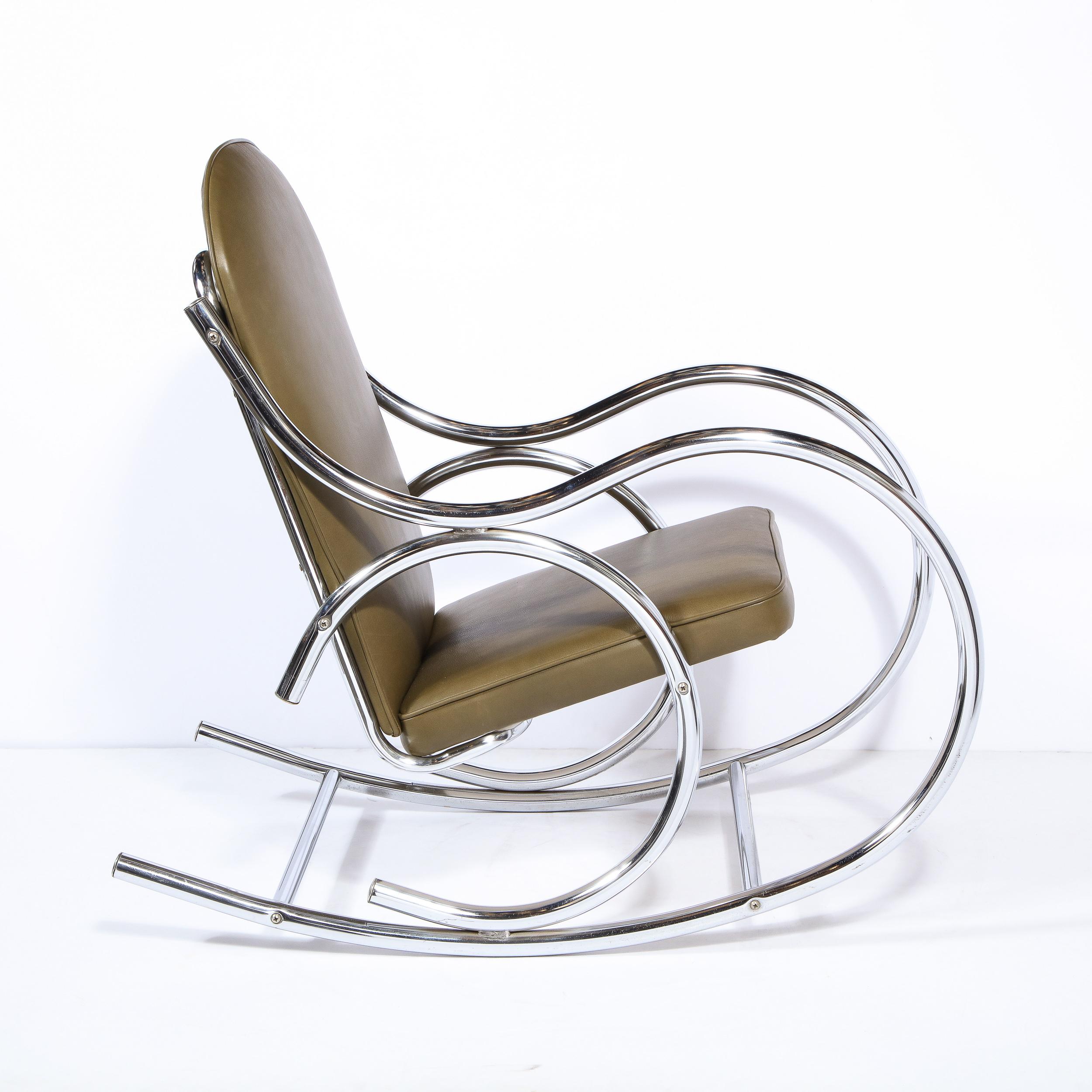 Mid-Century Modern Polished Chrome Curvilinear Rocking Chair in Olive Leather In Excellent Condition In New York, NY