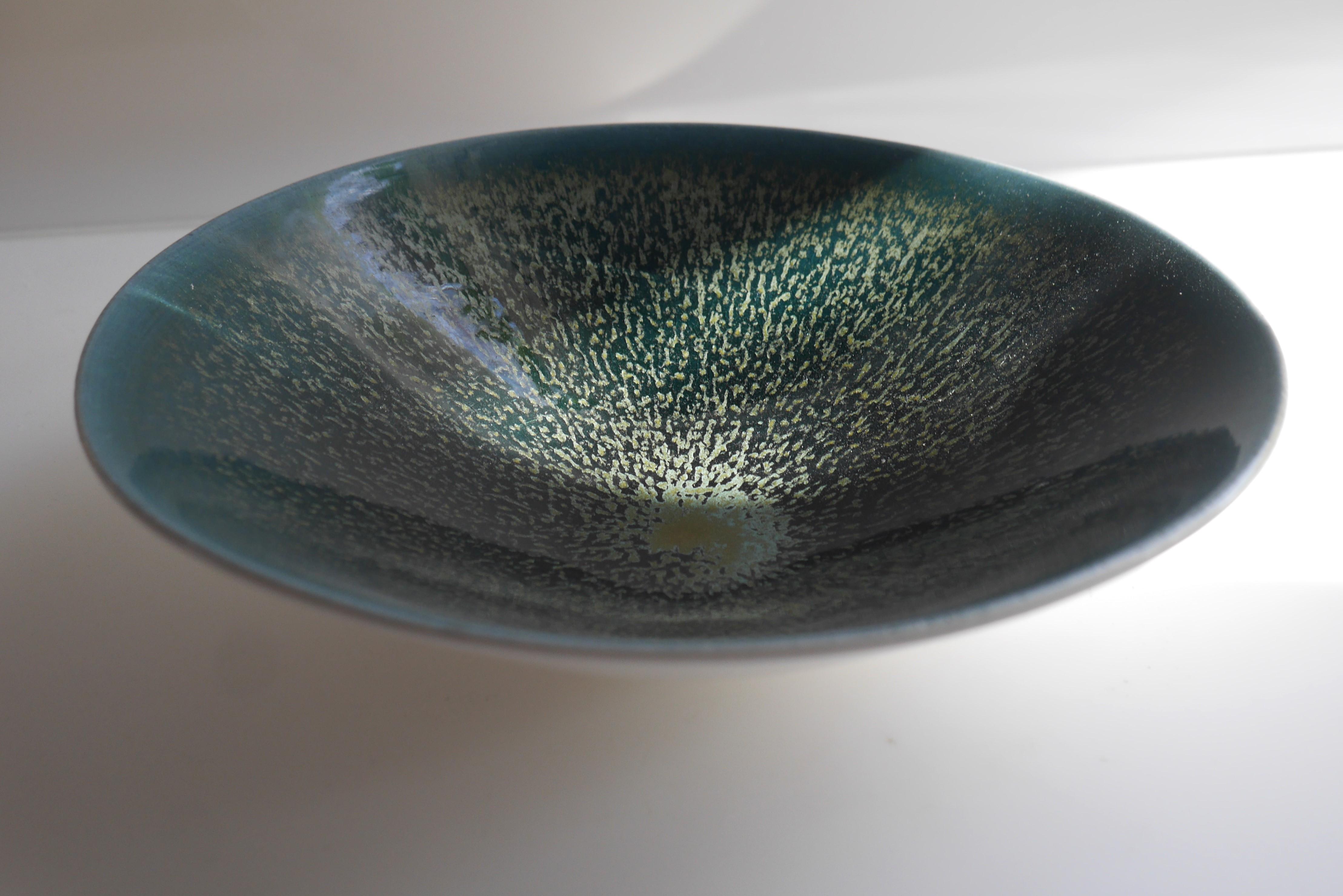 Mid-Century Modern Mid-century modern Poole studio pottery bowl, England