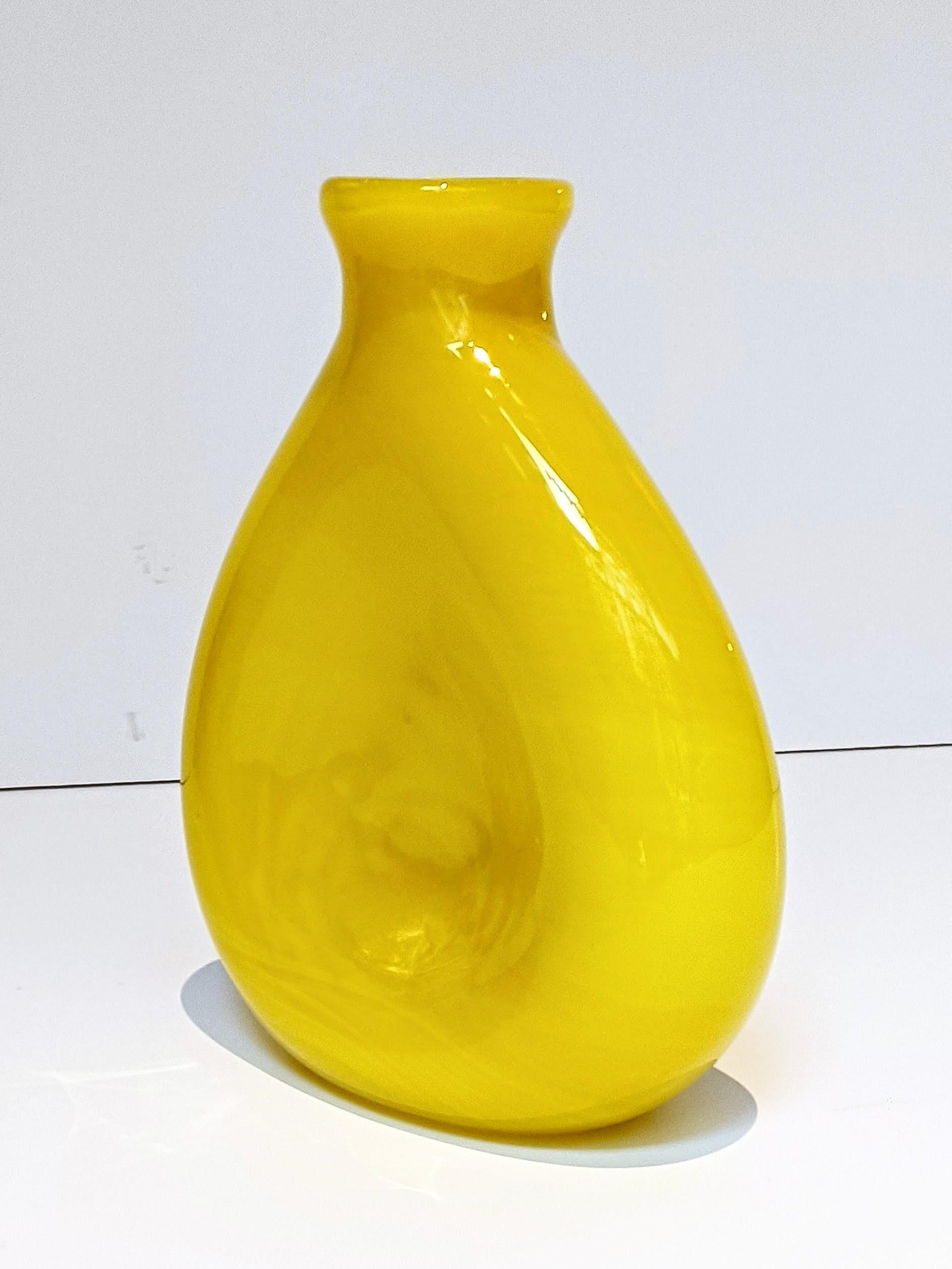 Vintage Italian Murano Glass Pop Art Stil Paar signierte Vasen, 1960er Jahre im Angebot 4