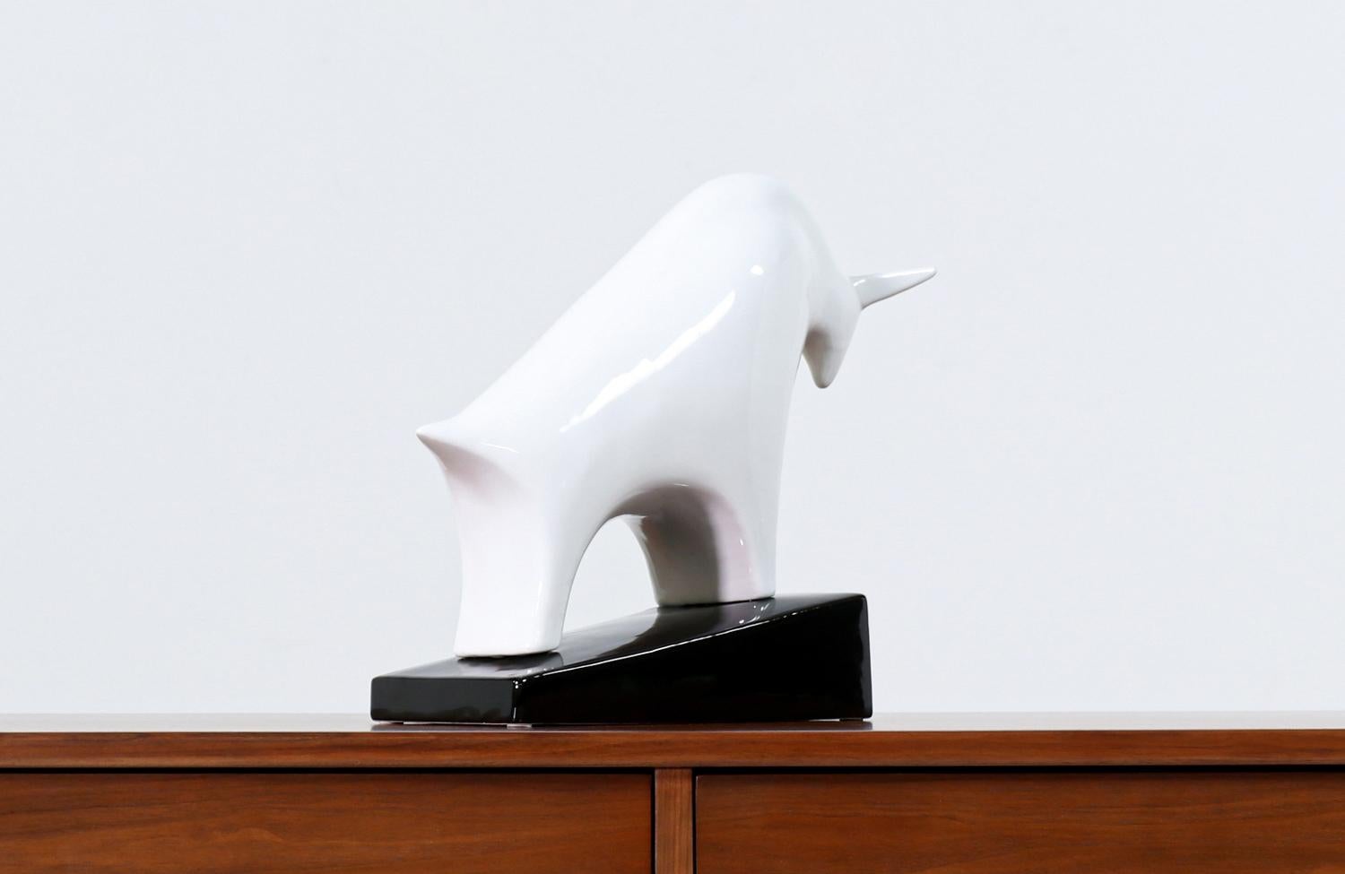 Mid-Century Modern Porcelain Bull Sculpture In Excellent Condition In Los Angeles, CA