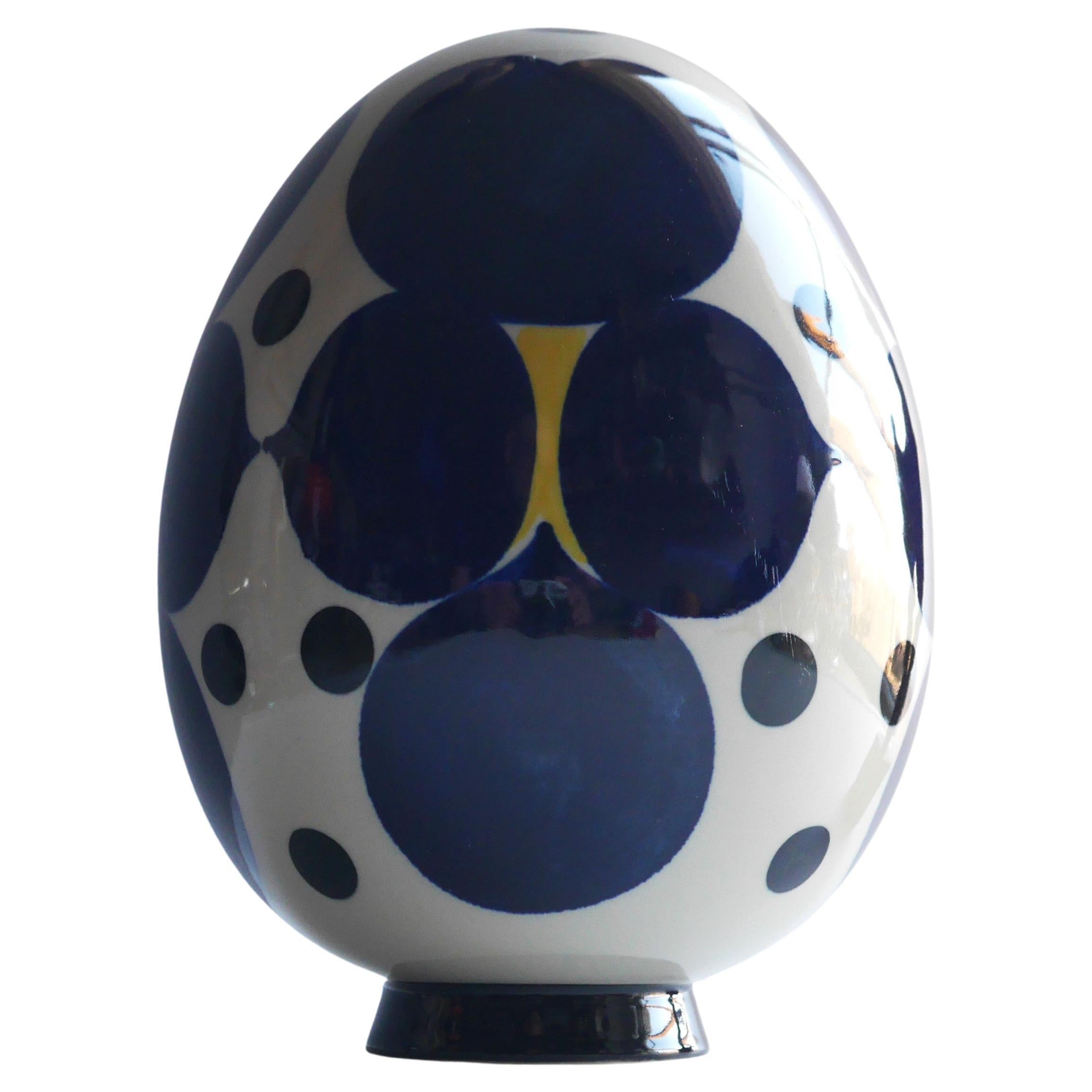 Mid-century modern porcelain egg, by Sylvia Leuchovius for Rörstrand
