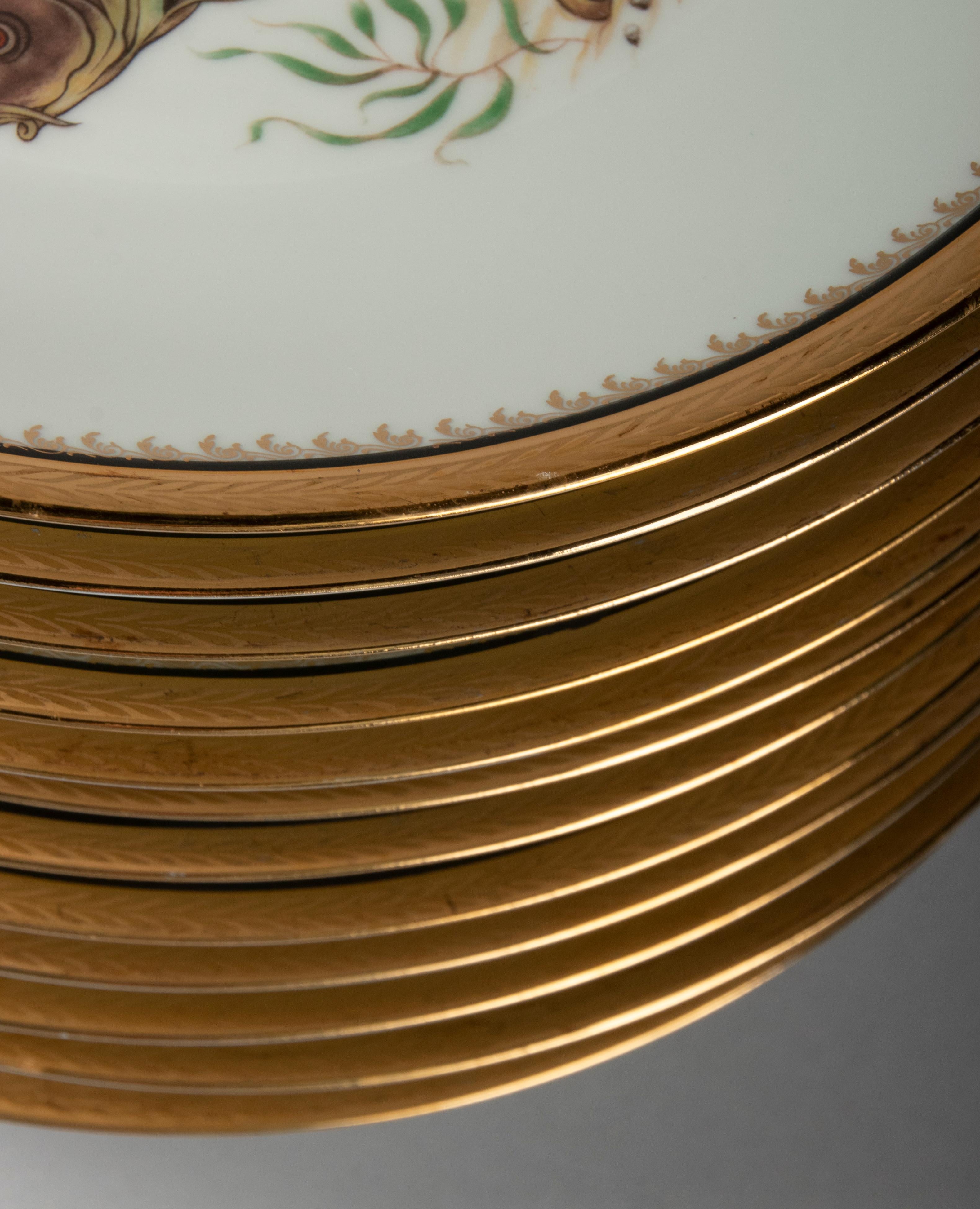 Mid-Century Modern Porcelain Fish Plates and Server by Limoges, France 4