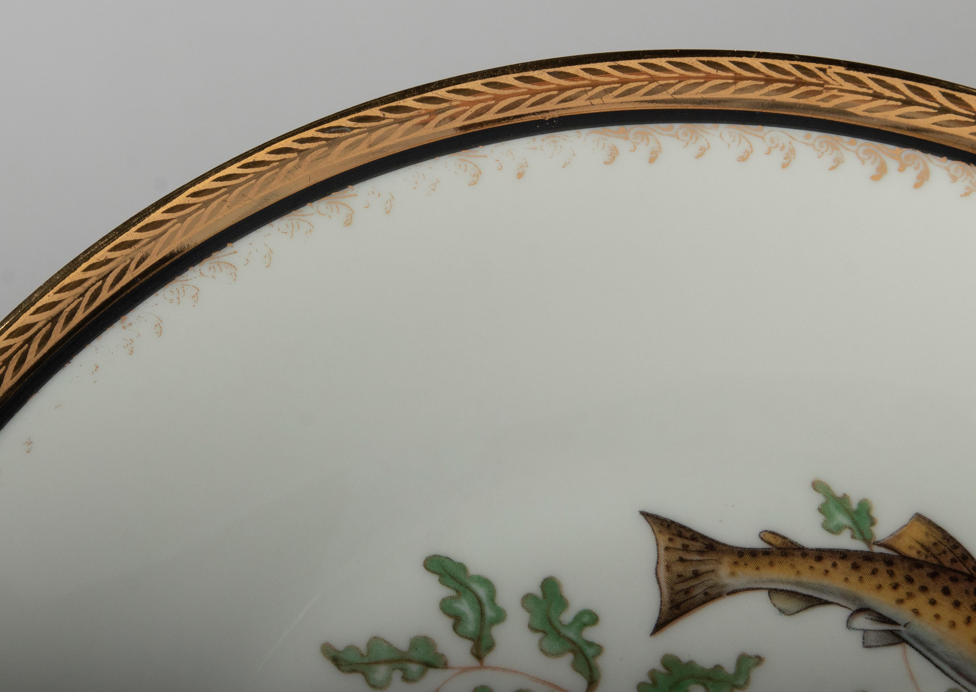 Mid-Century Modern Porcelain Fish Plates and Server by Limoges, France 6